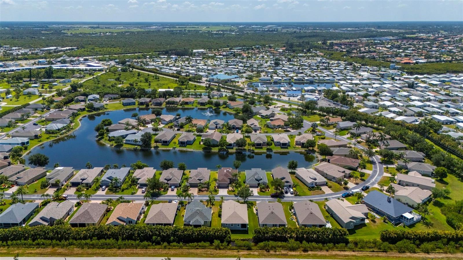 24604 Rio Villa Lakes Cir Property Photo 16