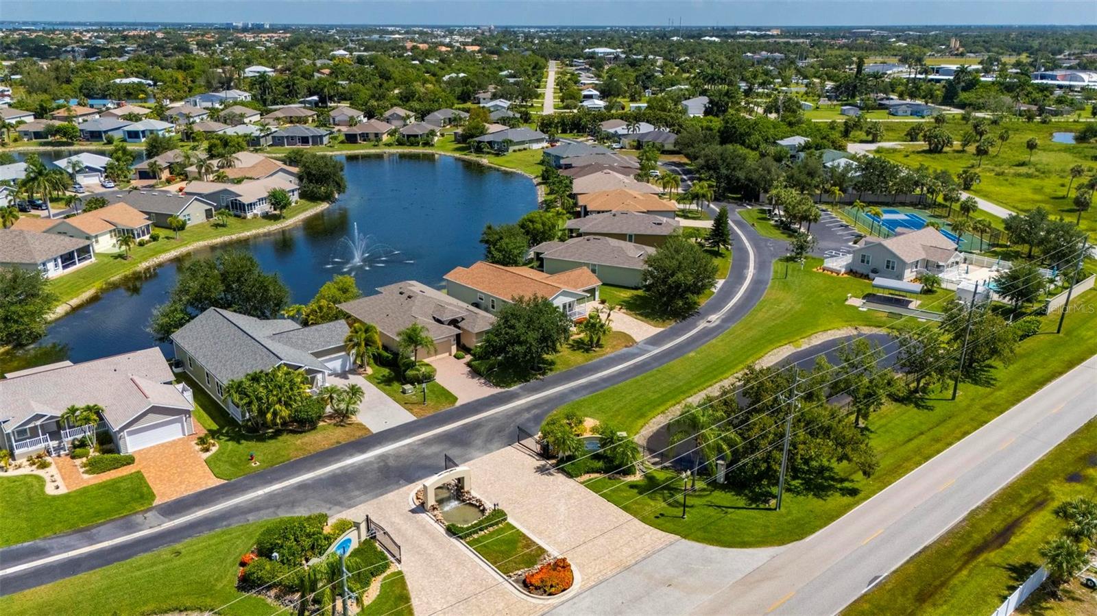 24604 Rio Villa Lakes Cir Property Photo 30