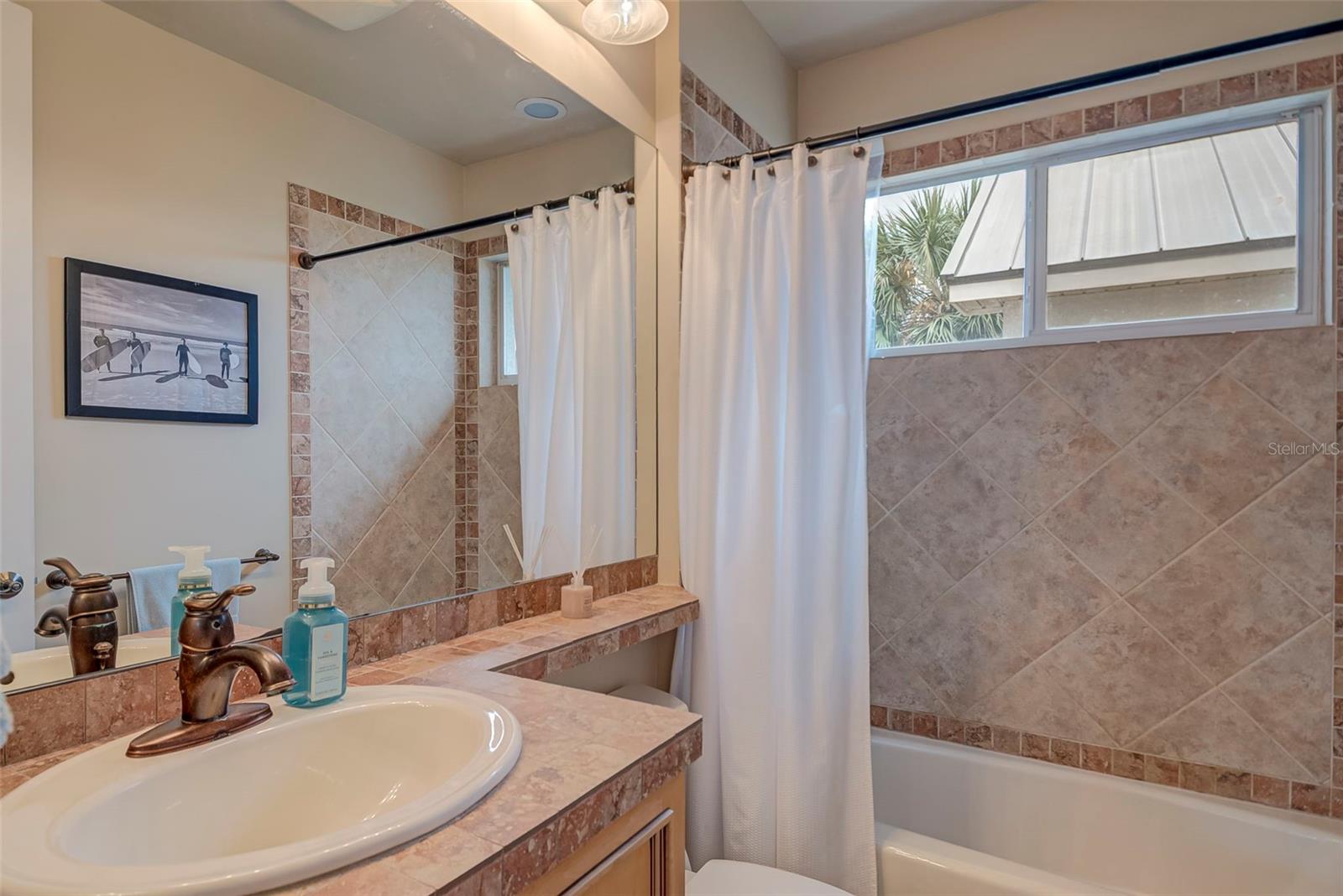 2131 Silk Bay Blvd Property Photo 33