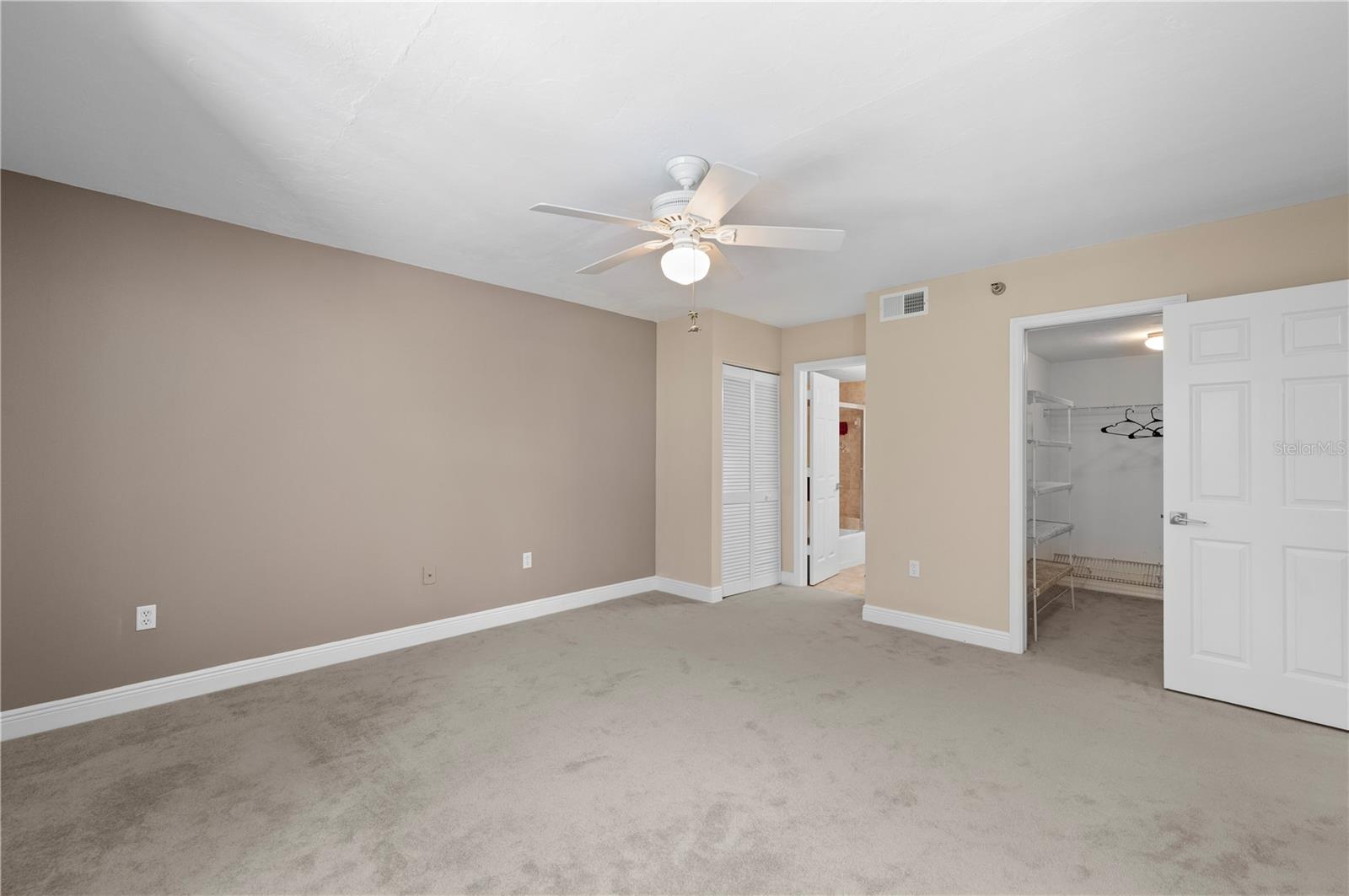 23465 Harborview Rd #631 Property Photo 24