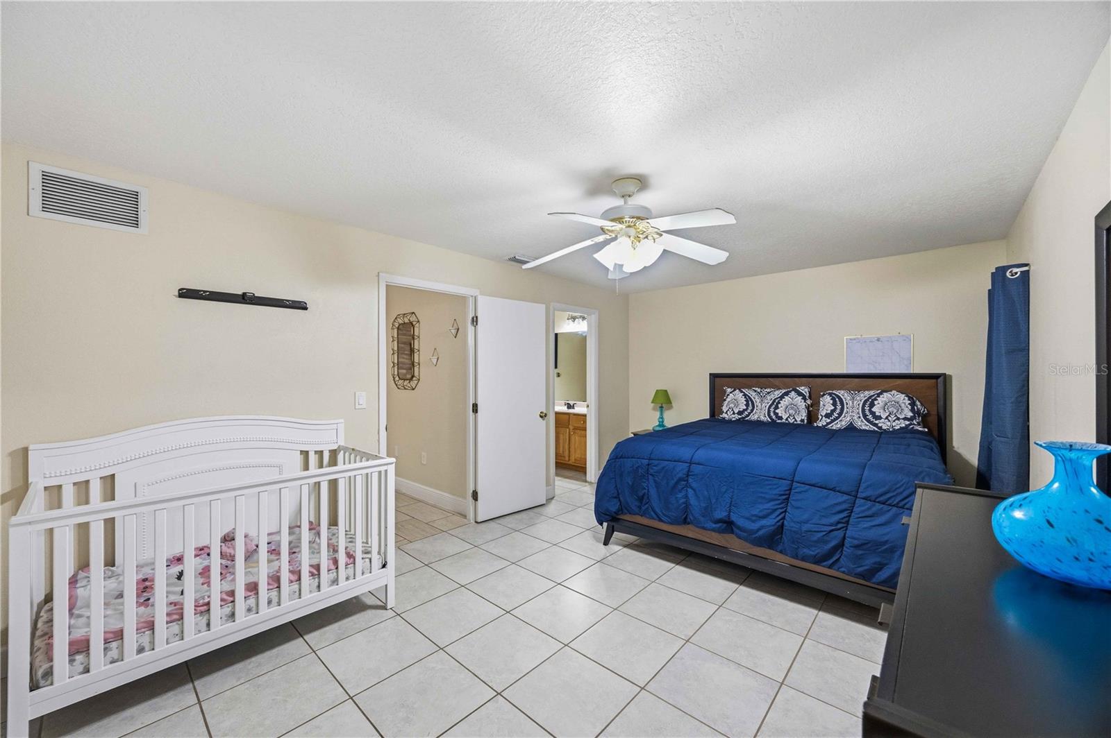 22442 Vale Ave Property Photo 23