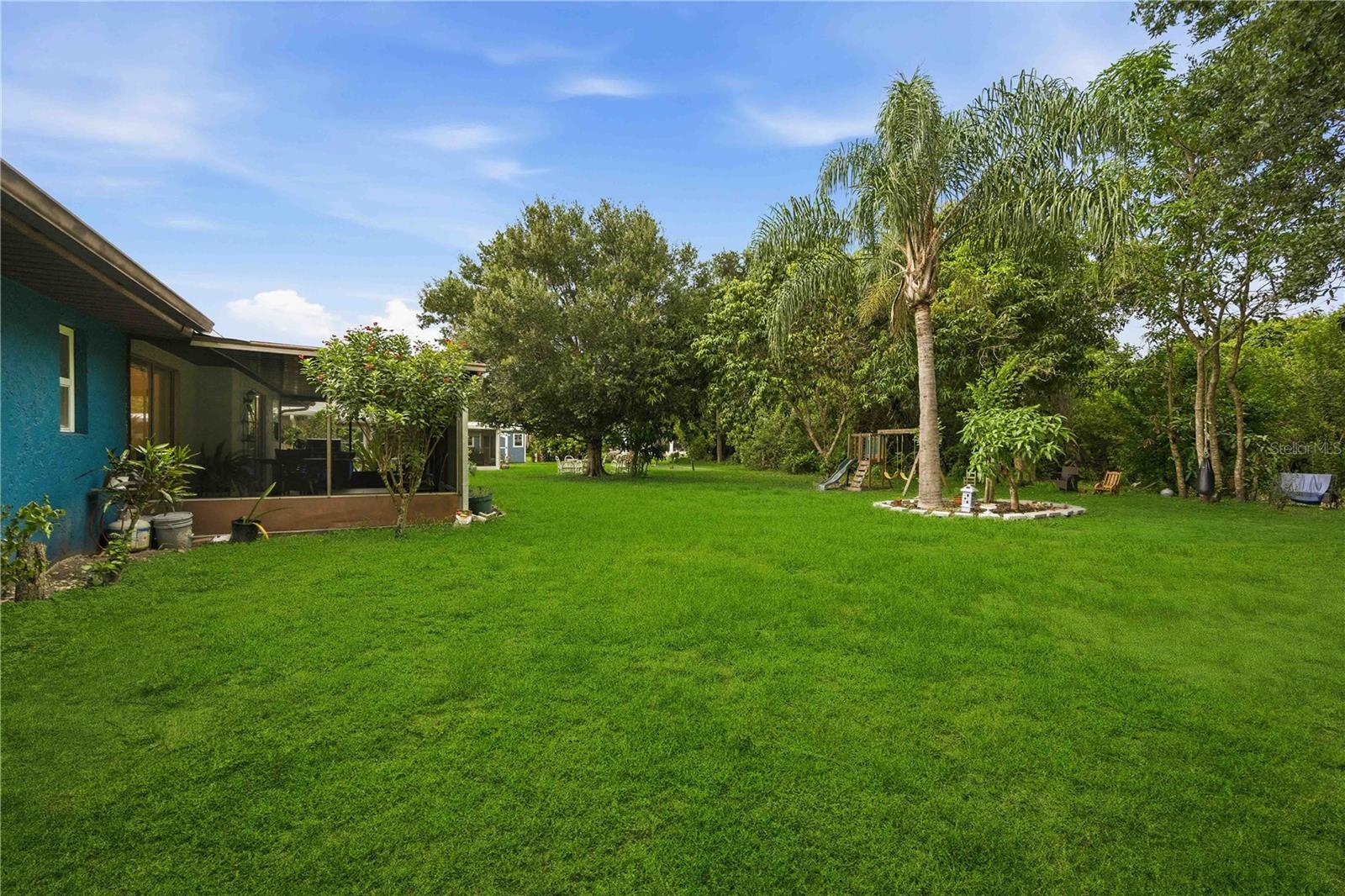 22442 Vale Ave Property Photo 36