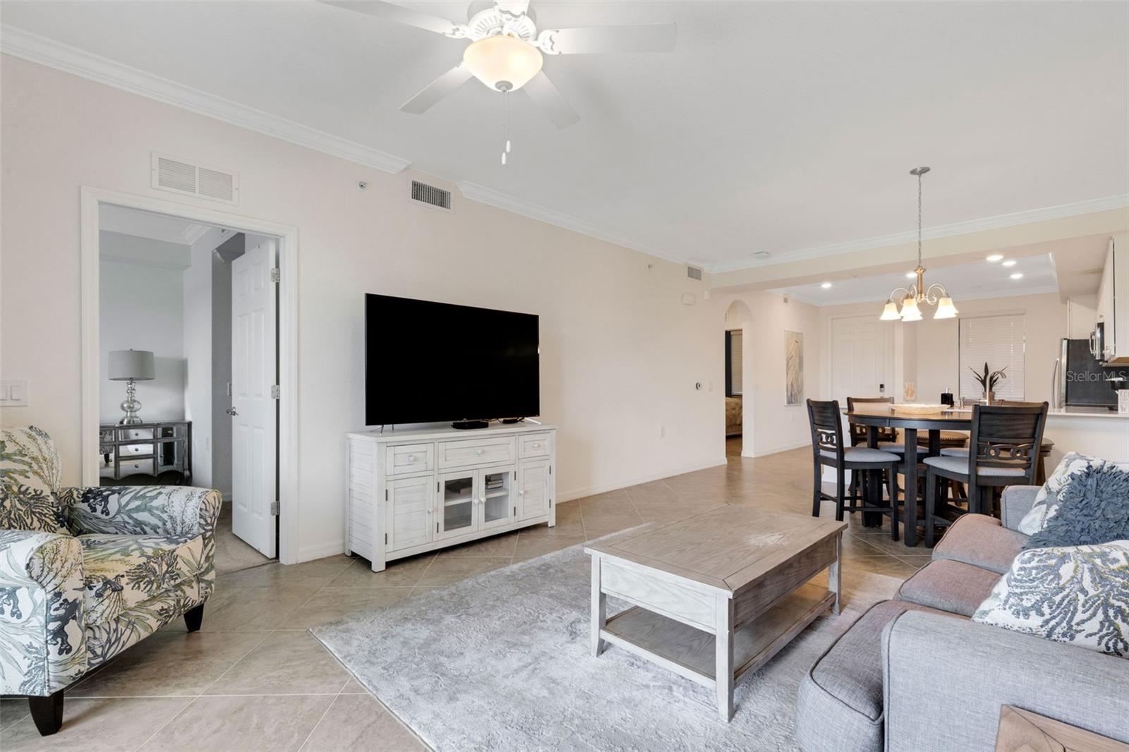17510 Gawthrop Dr #204 Property Photo 4