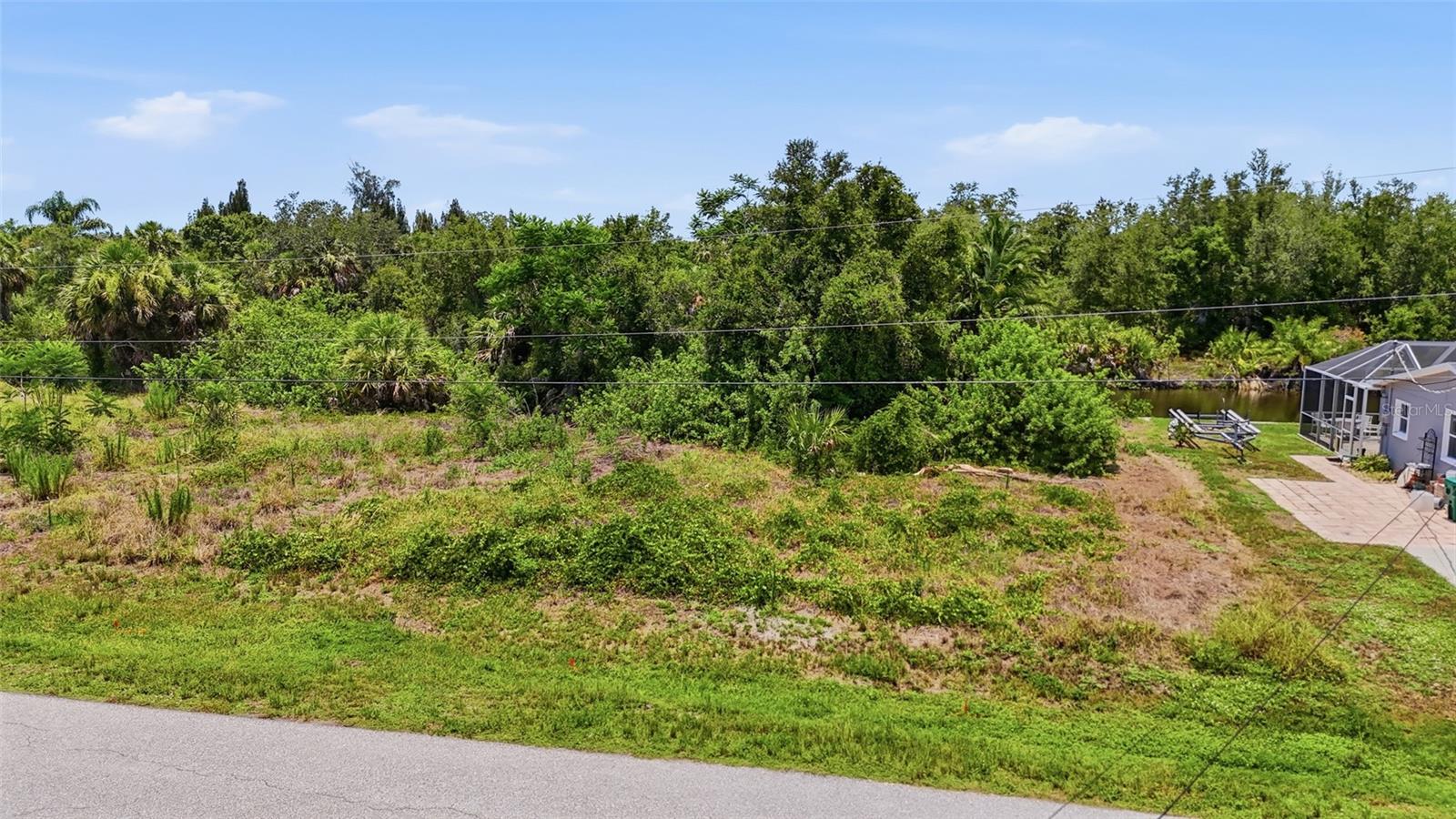 3367 Desoto Dr Property Photo 5