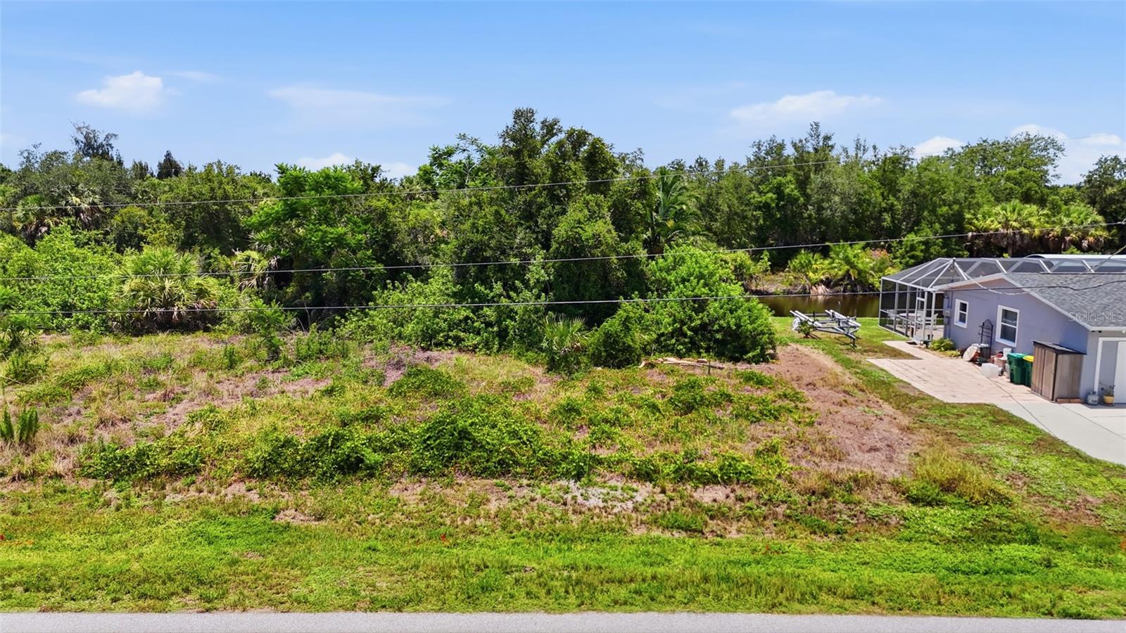 3367 Desoto Dr Property Photo 6