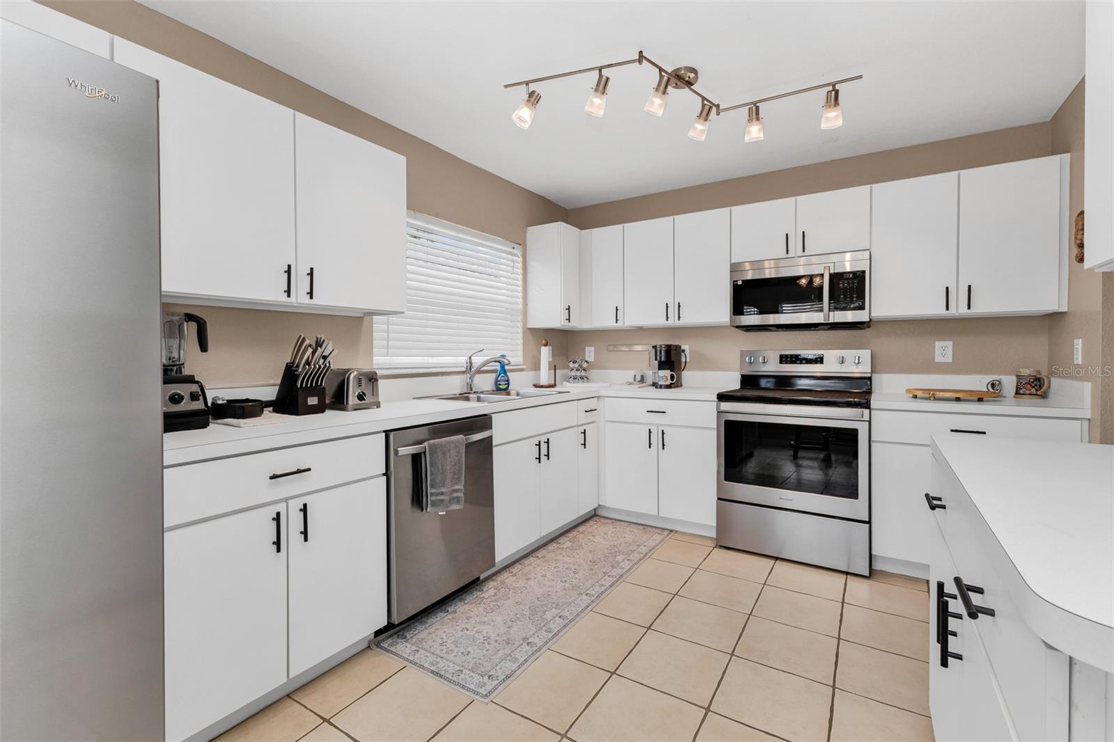24208 Buckingham Way Property Photo 10