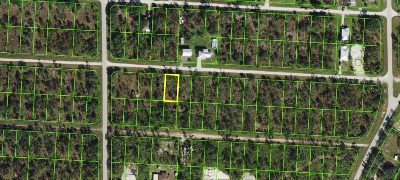 27421 Mandalay Dr Property Photo 2