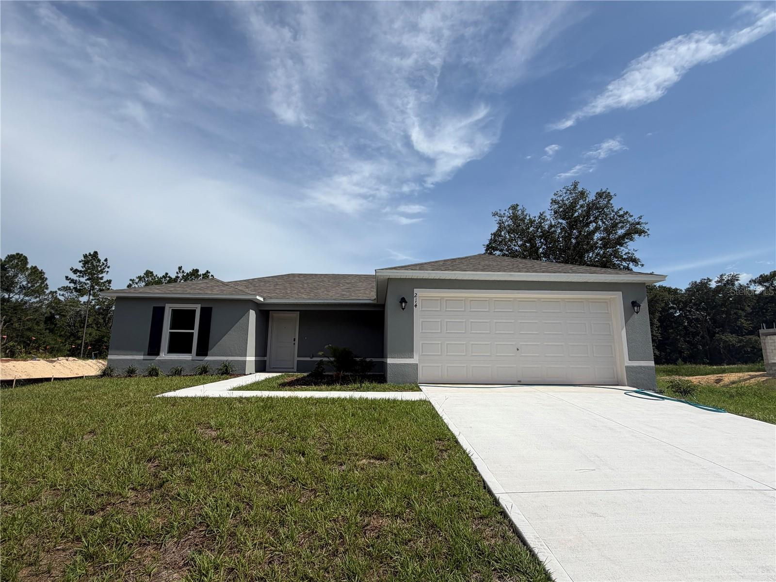 214 SPOONBILL DR Property Photo 1