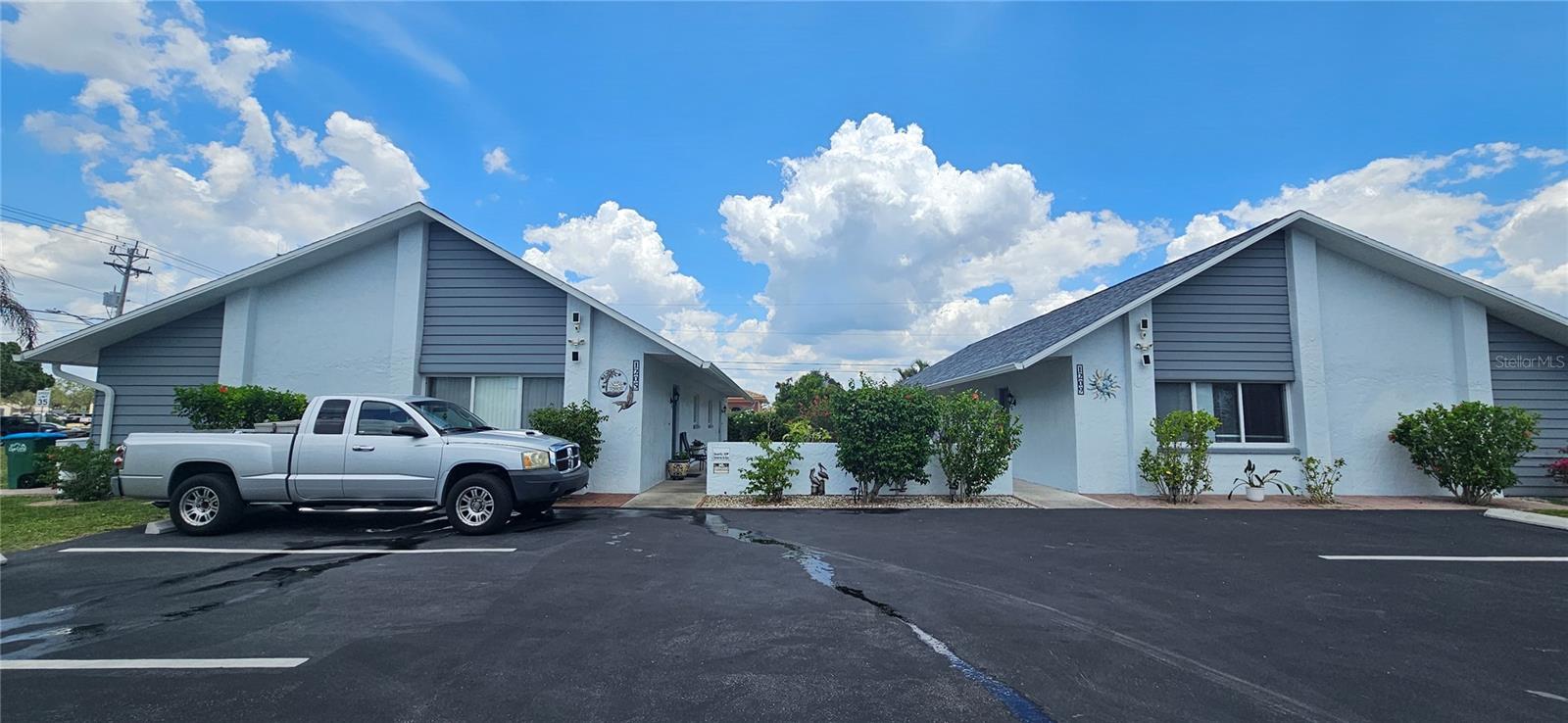 1205 ACADEMY BLVD #B Property Photo 1