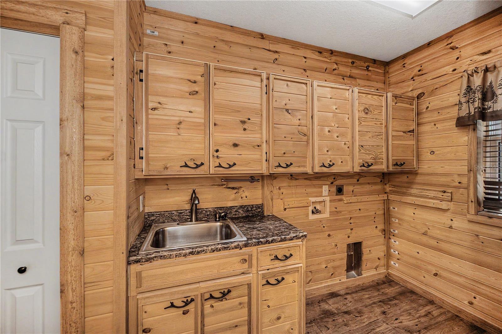 8730 Mystic Cir Property Photo 74