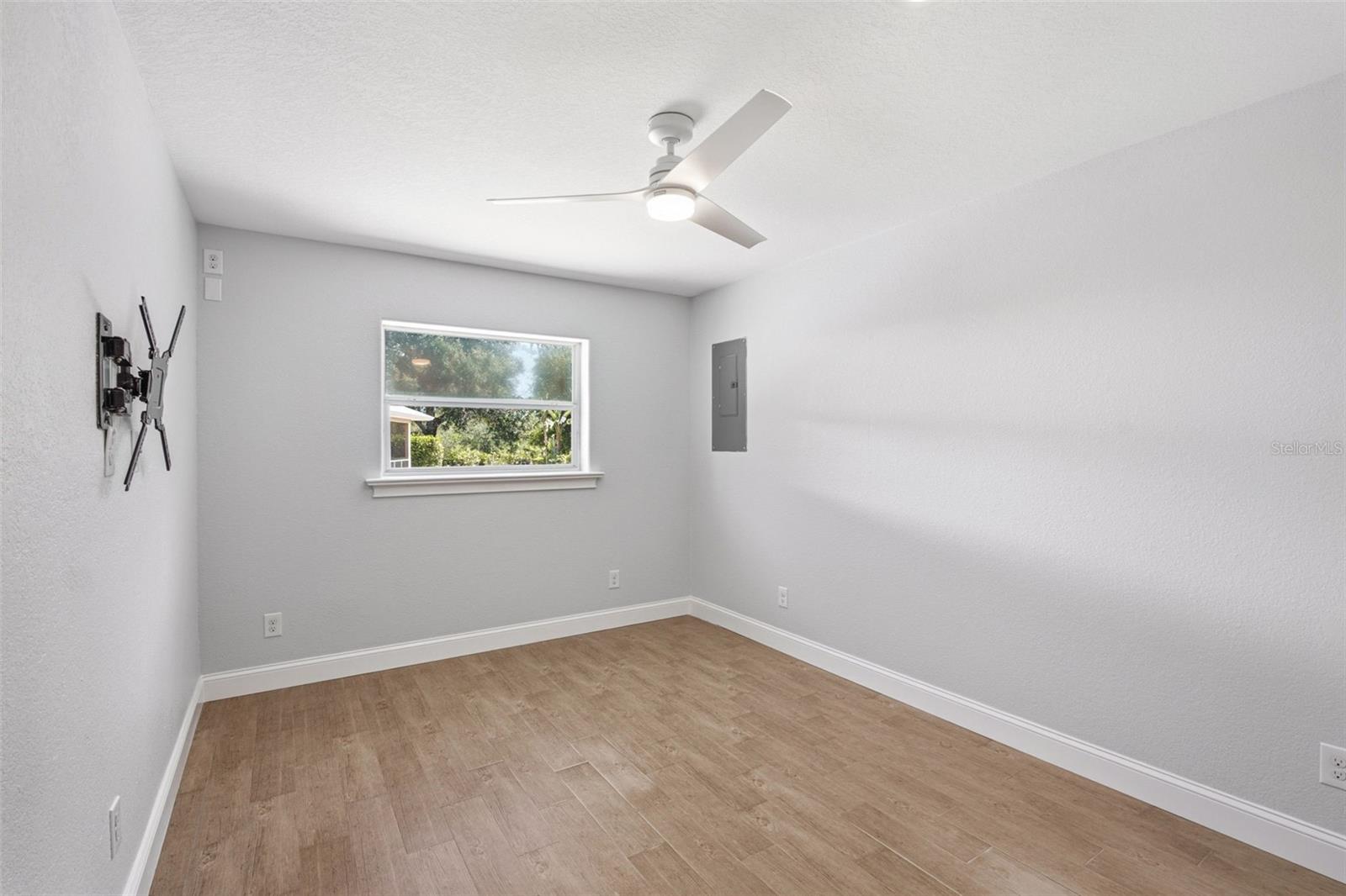 2376 Staver St Property Photo 52