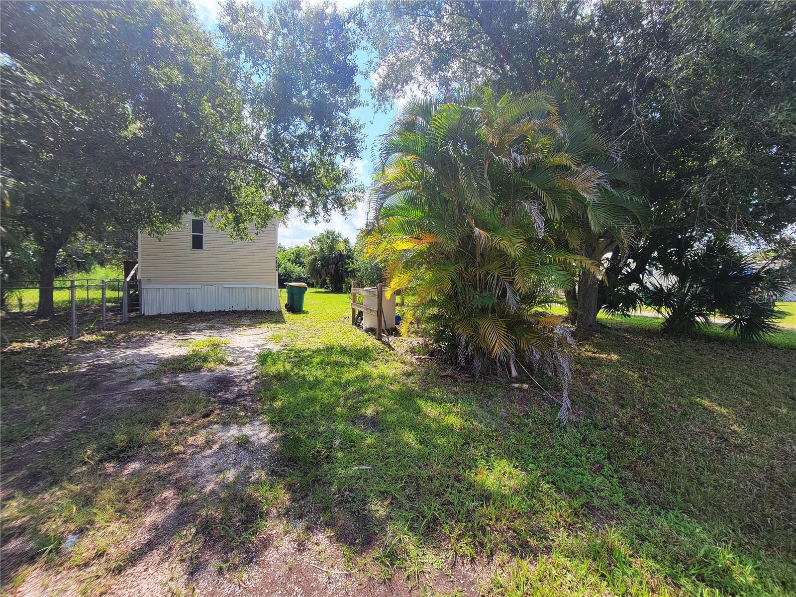5504 Wilson Dr Property Photo 3