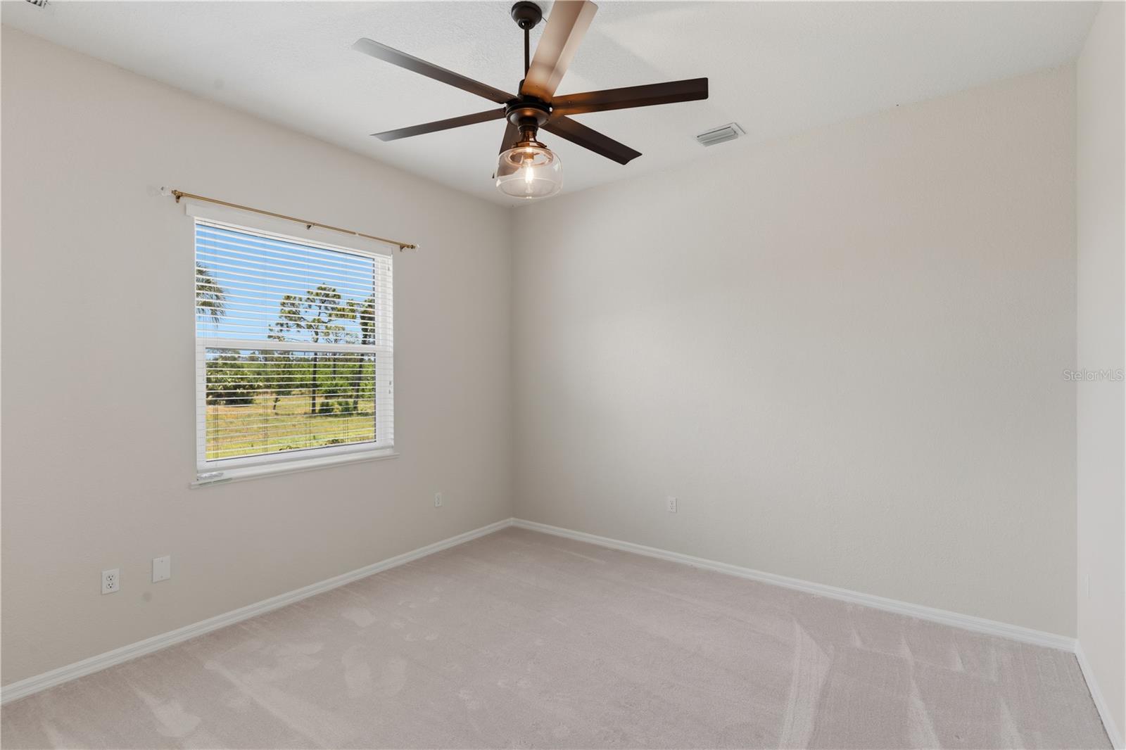 1165 Boundary Blvd Property Photo 28