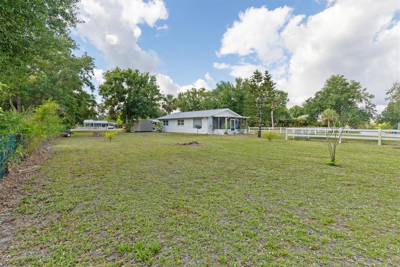 8126 Riverside Dr Property Photo 25