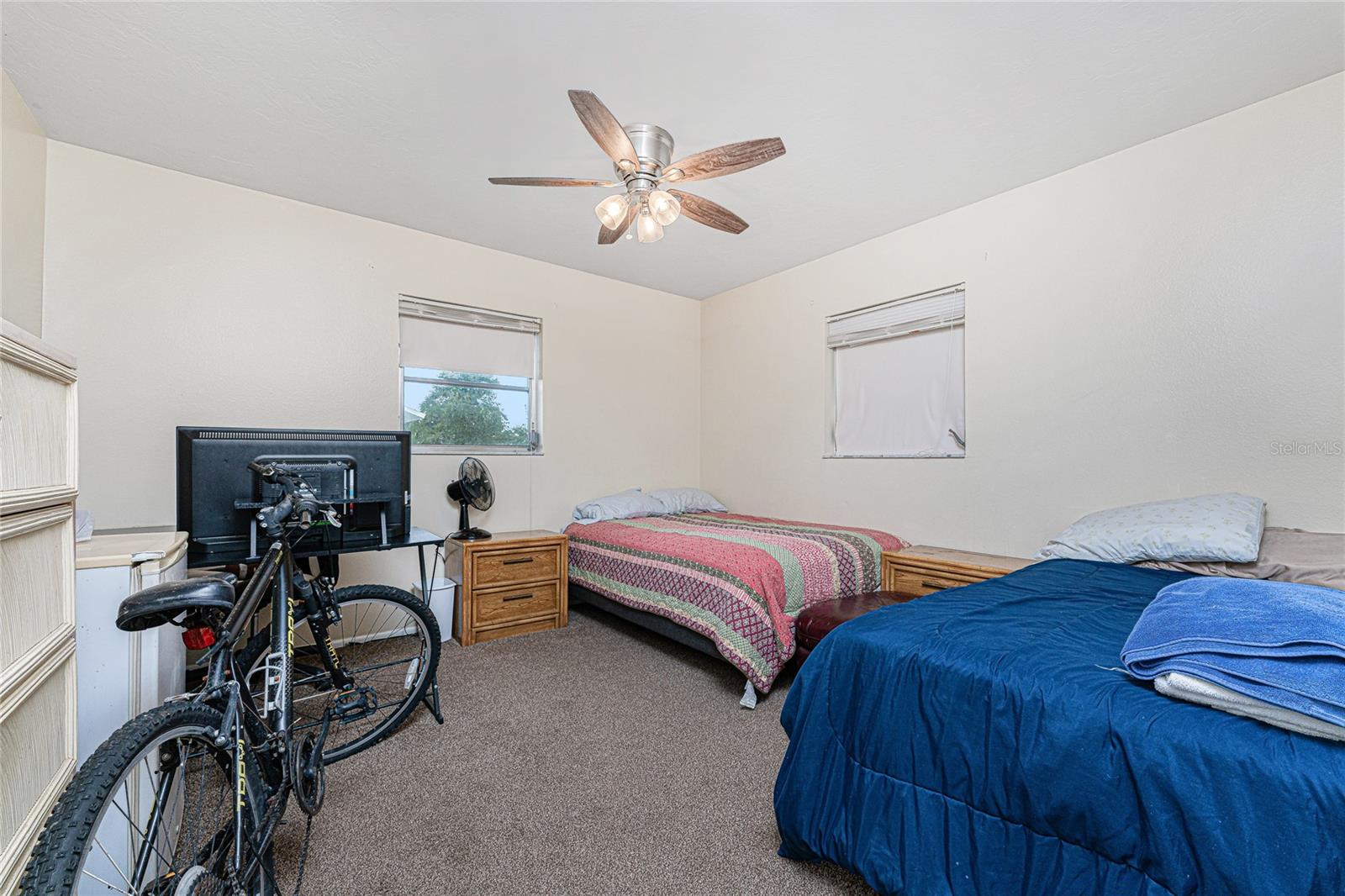 51 Boundary Blvd #b Property Photo 17