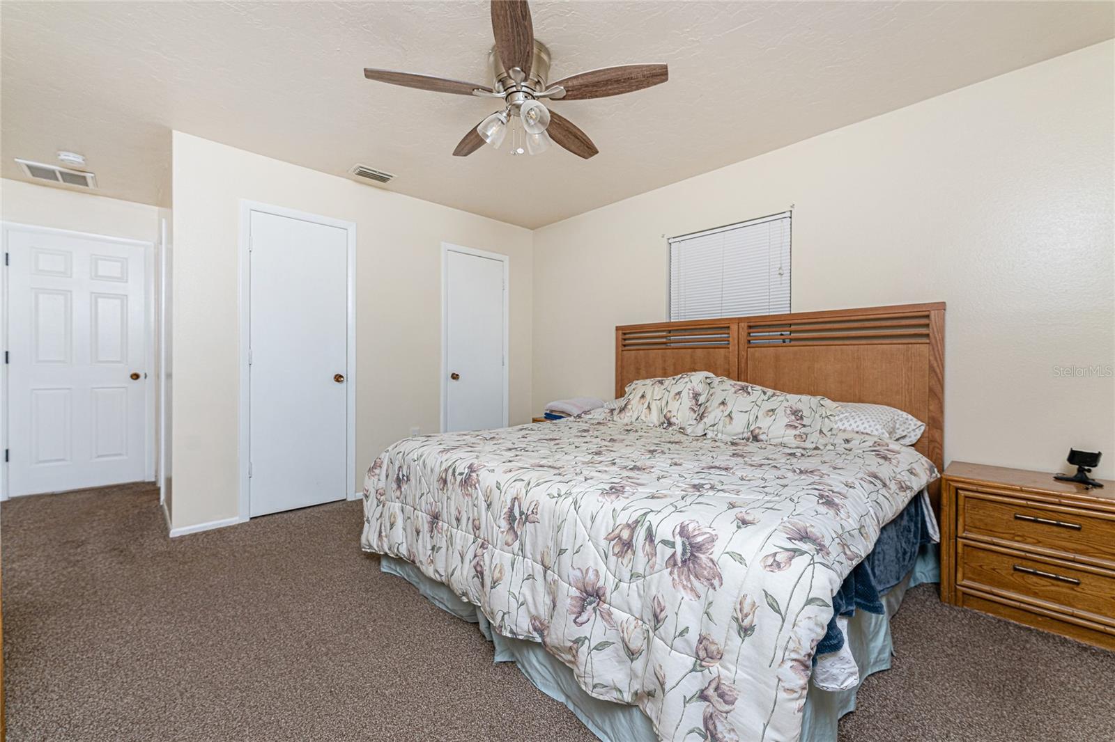 51 Boundary Blvd #b Property Photo 23