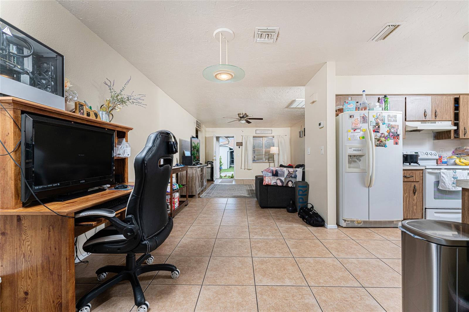 51 Boundary Blvd #b Property Photo 32