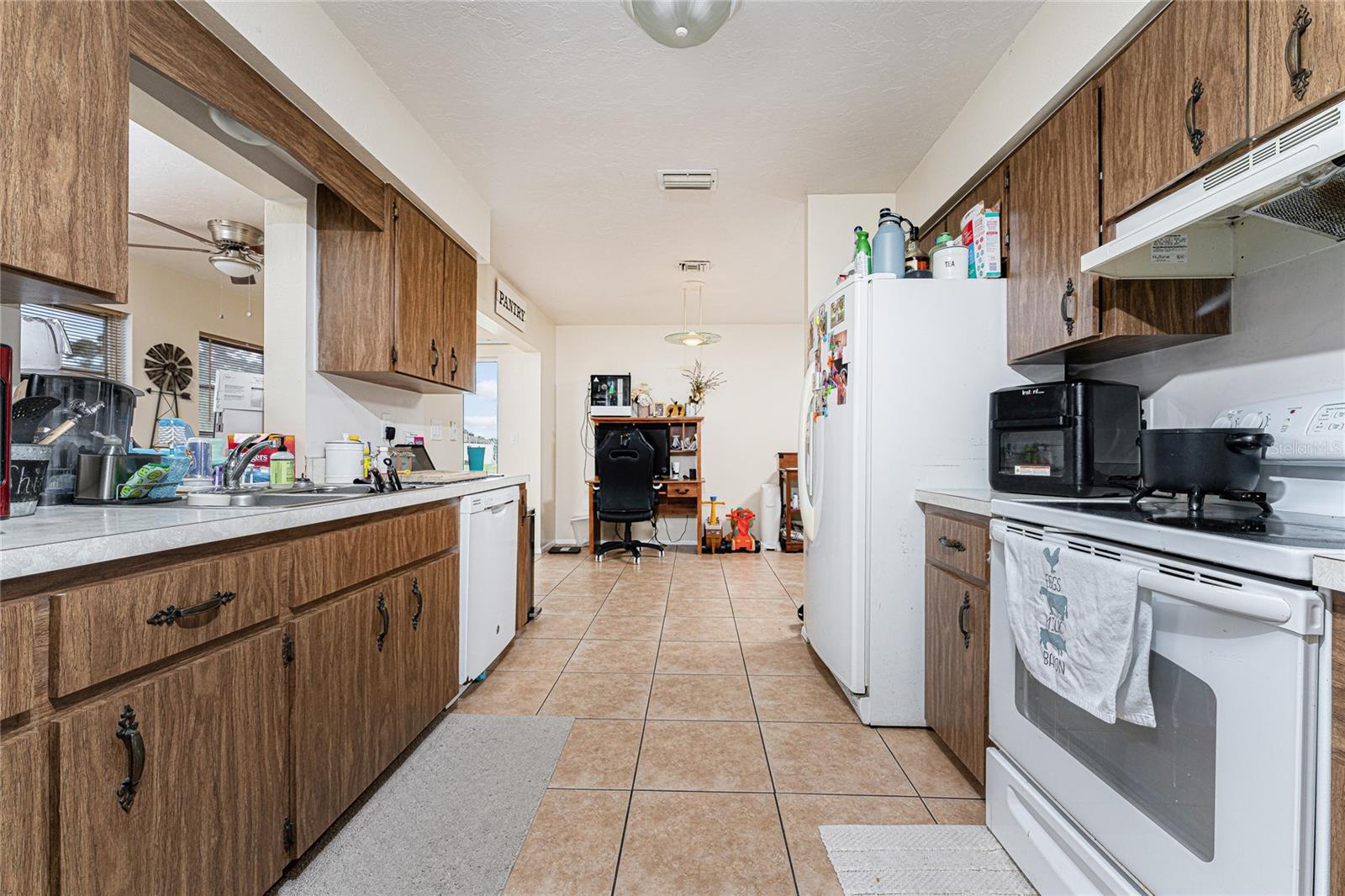 51 Boundary Blvd #b Property Photo 38