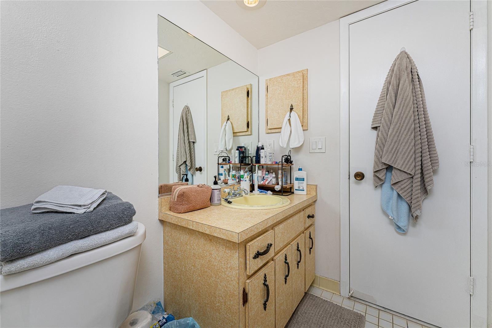51 Boundary Blvd #b Property Photo 40