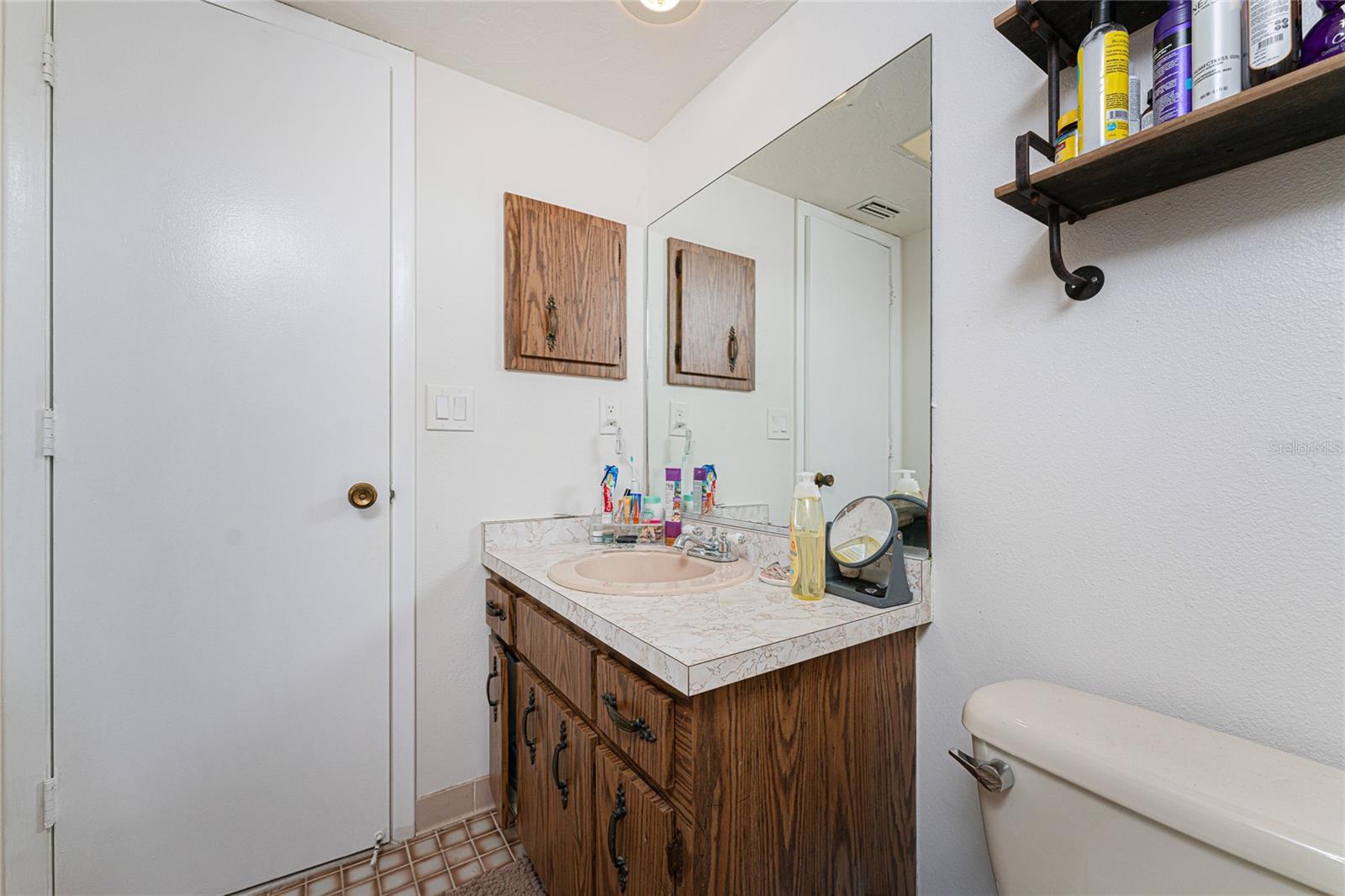 51 Boundary Blvd #b Property Photo 45