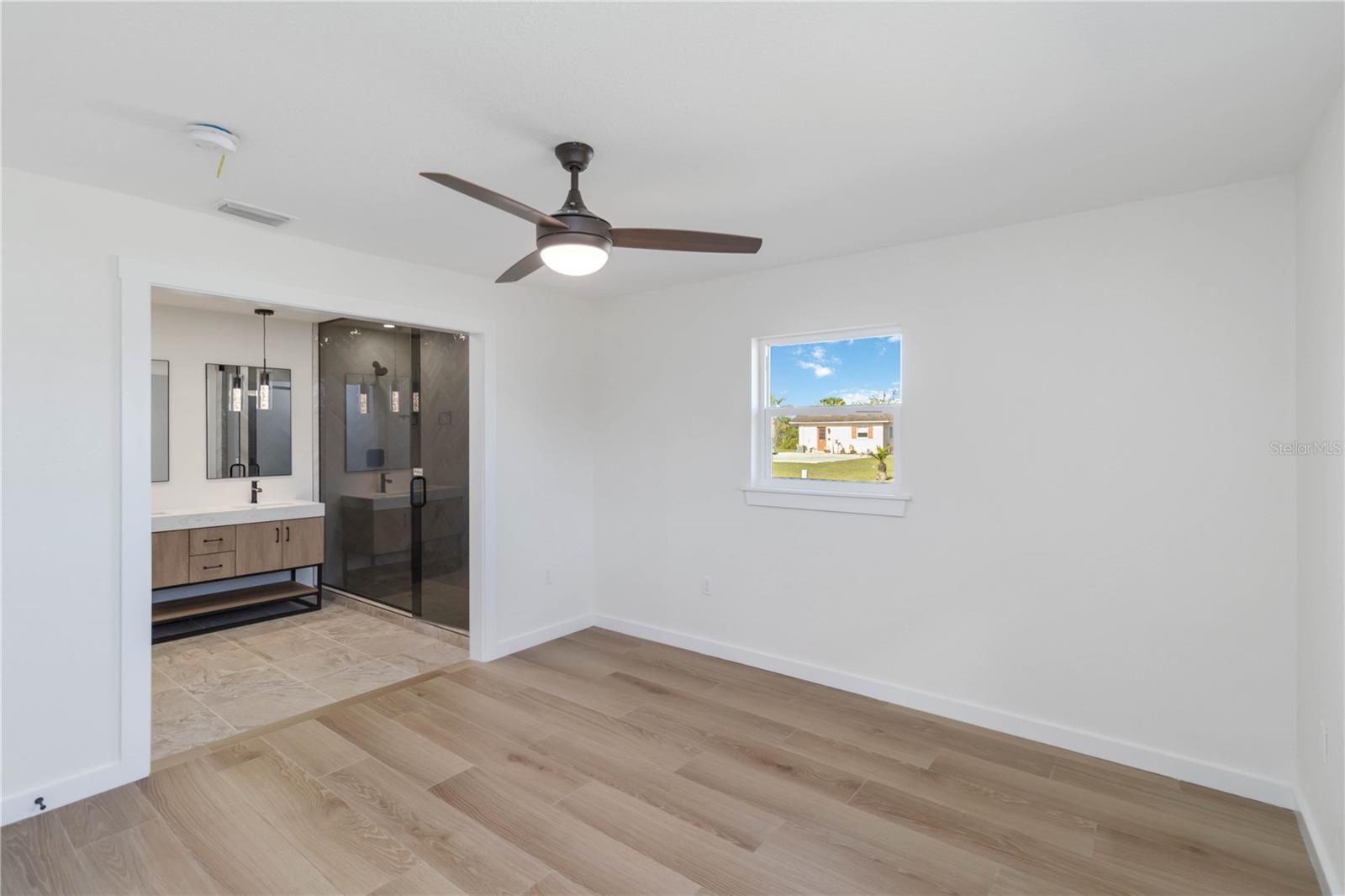 49 Boundary Blvd #b Property Photo 19