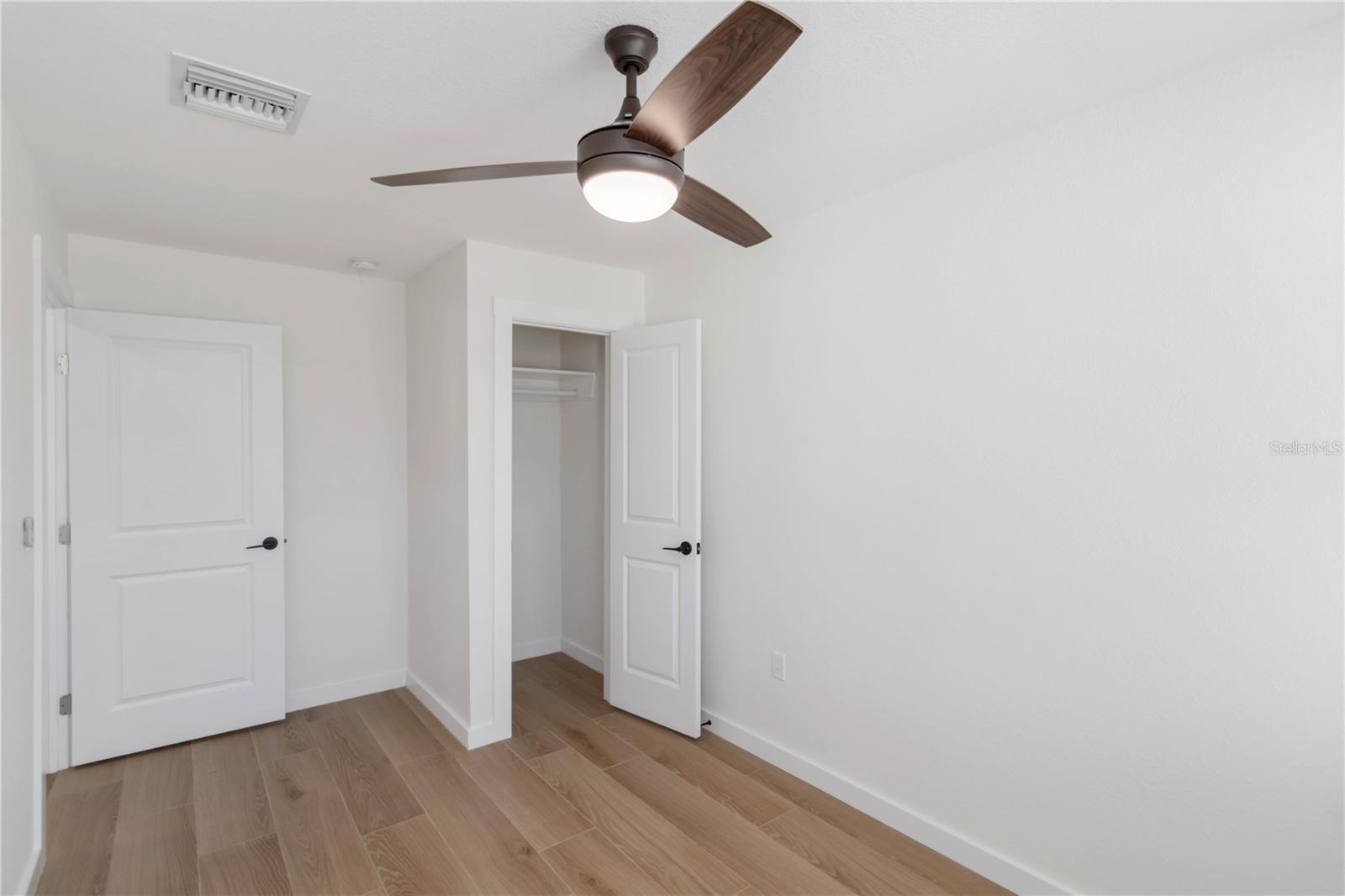 49 Boundary Blvd #b Property Photo 23