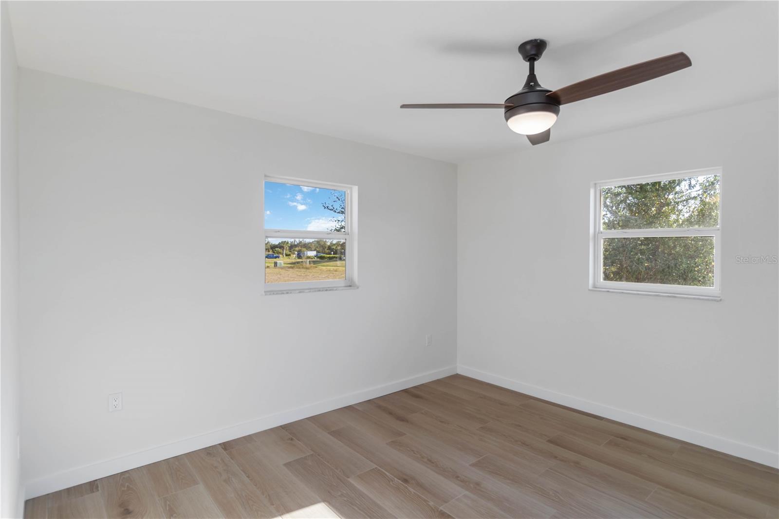 49 Boundary Blvd #b Property Photo 30