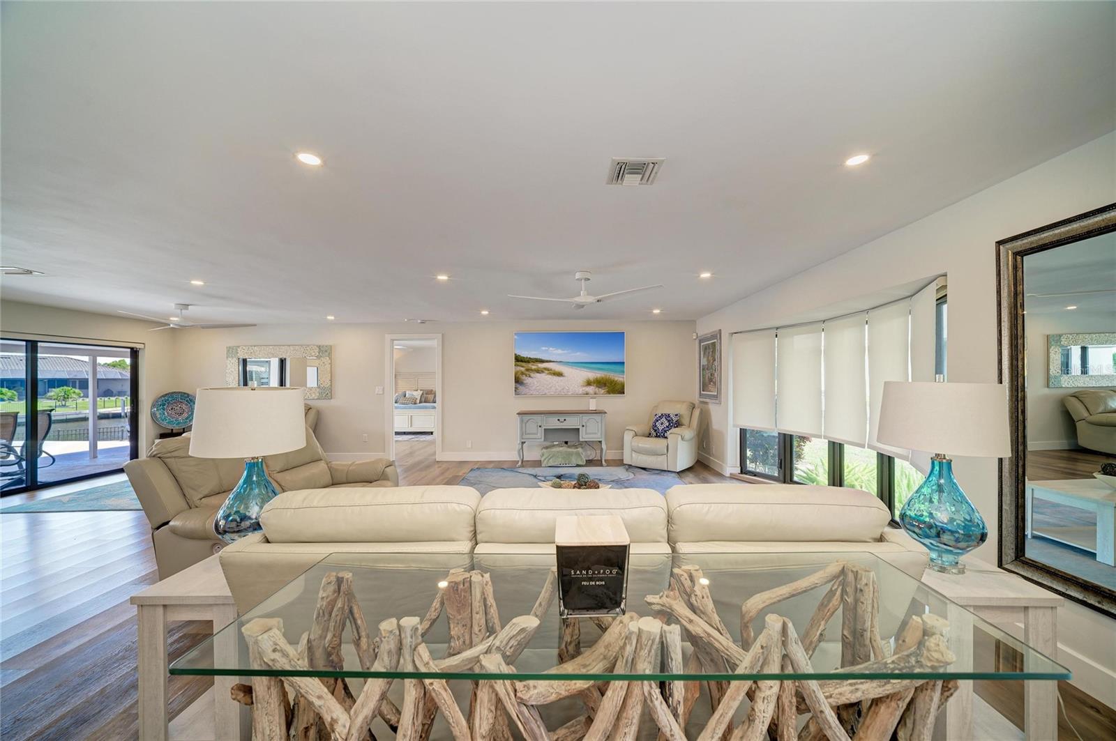602 Via Tunis Property Photo 10