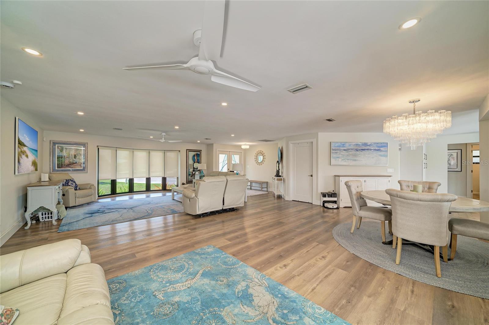 602 Via Tunis Property Photo 15