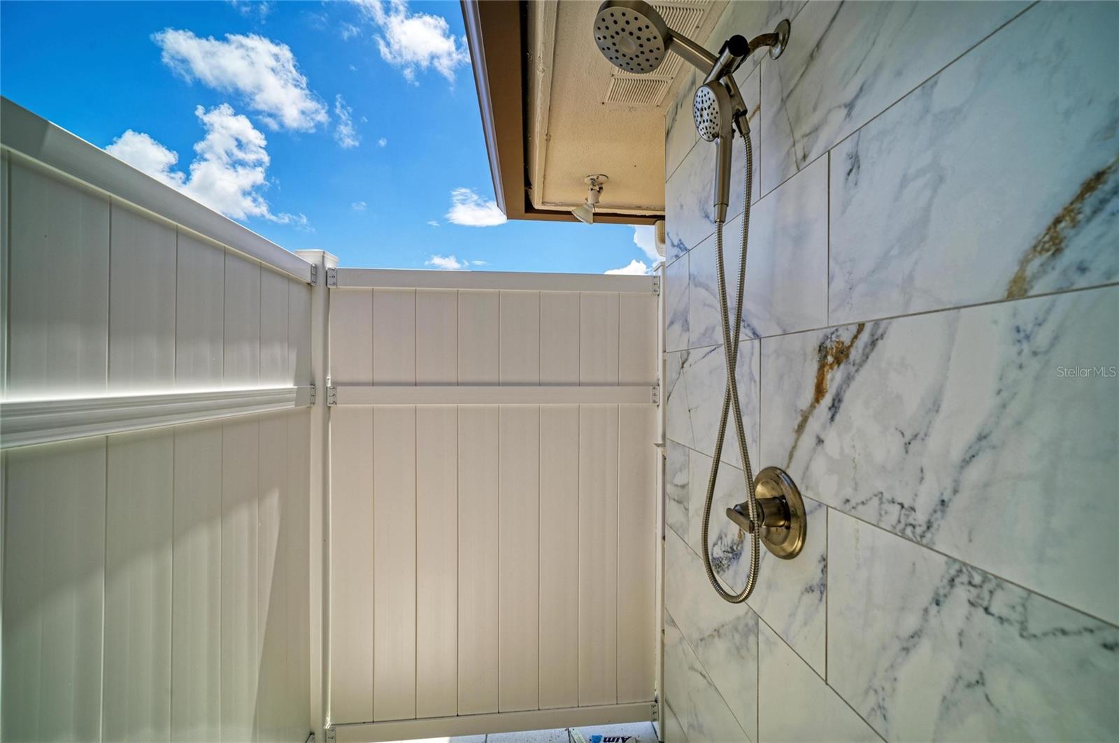 602 Via Tunis Property Photo 49