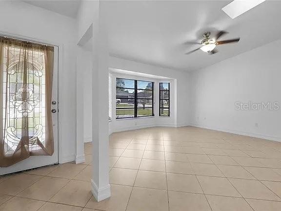 367 Mendoza St Property Photo 9