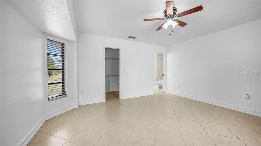 367 Mendoza St Property Photo 17