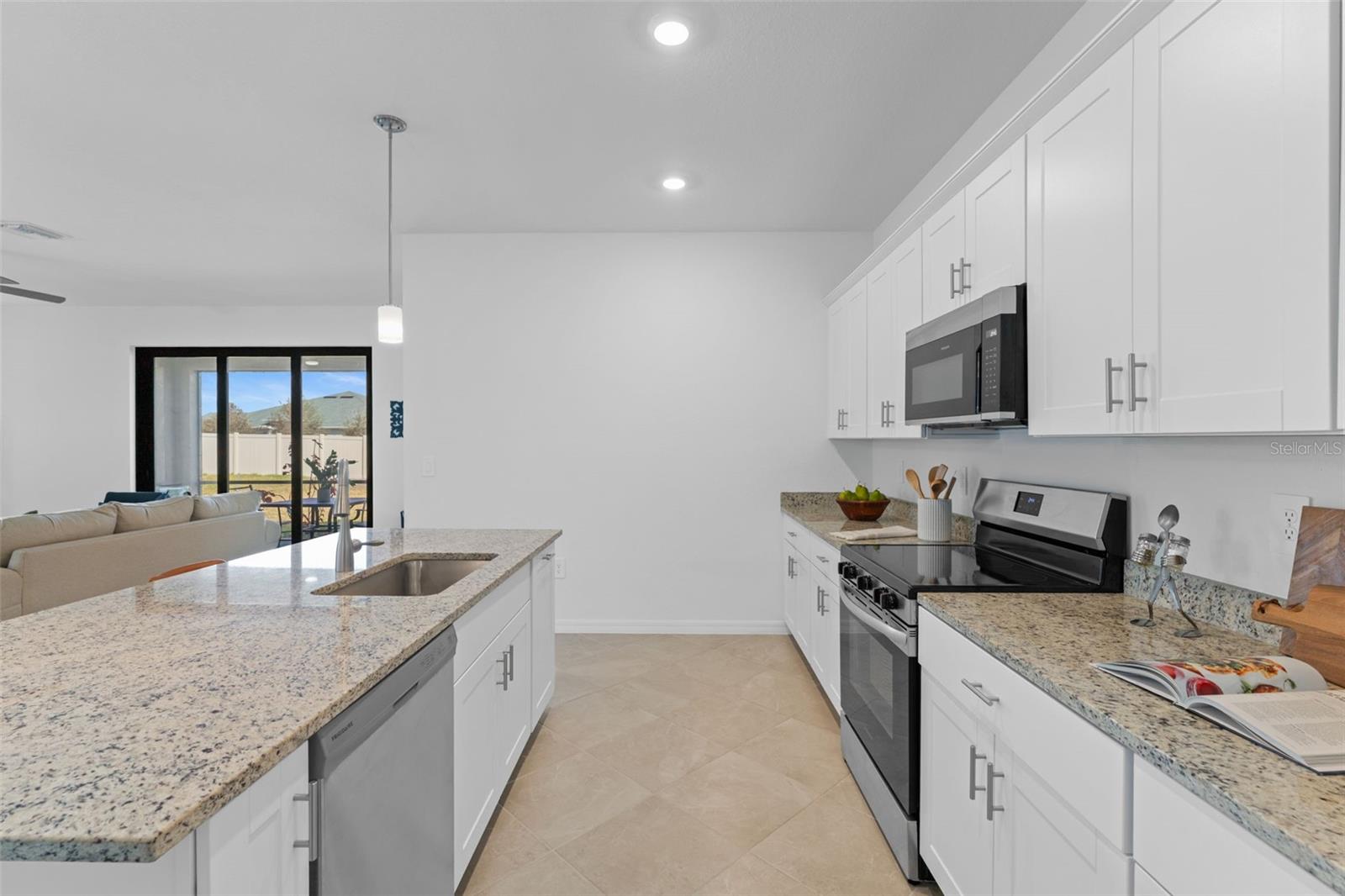 1536 Saddlewood Cir Property Photo 17