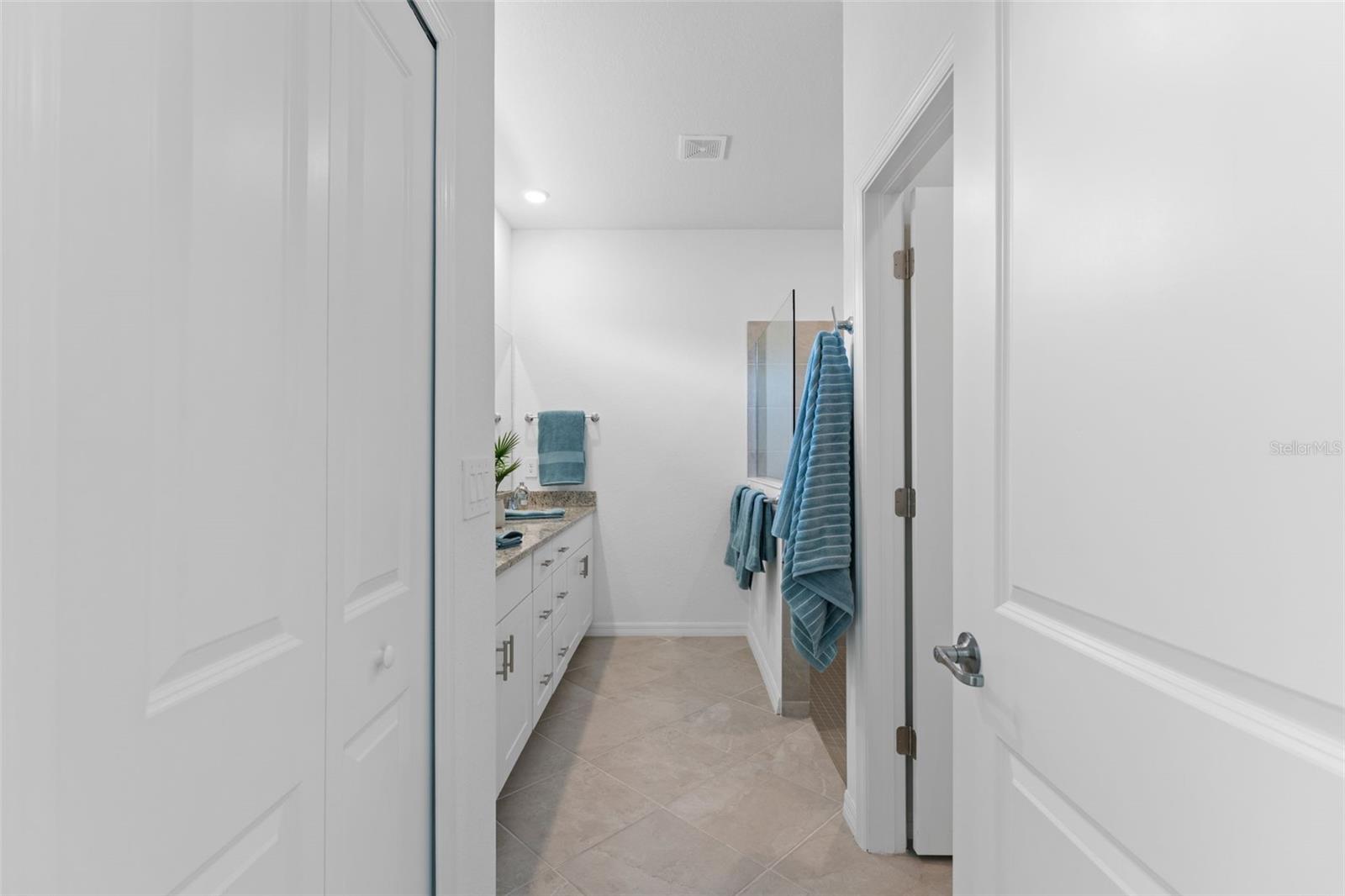 1536 Saddlewood Cir Property Photo 25