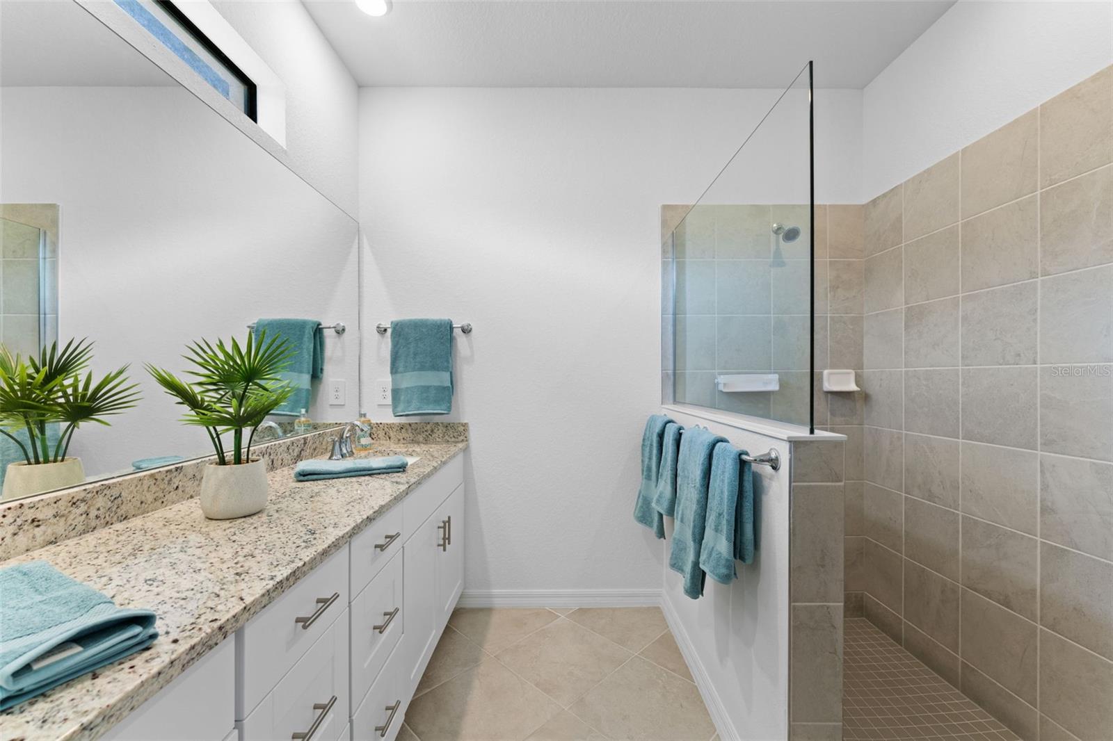 1536 Saddlewood Cir Property Photo 27