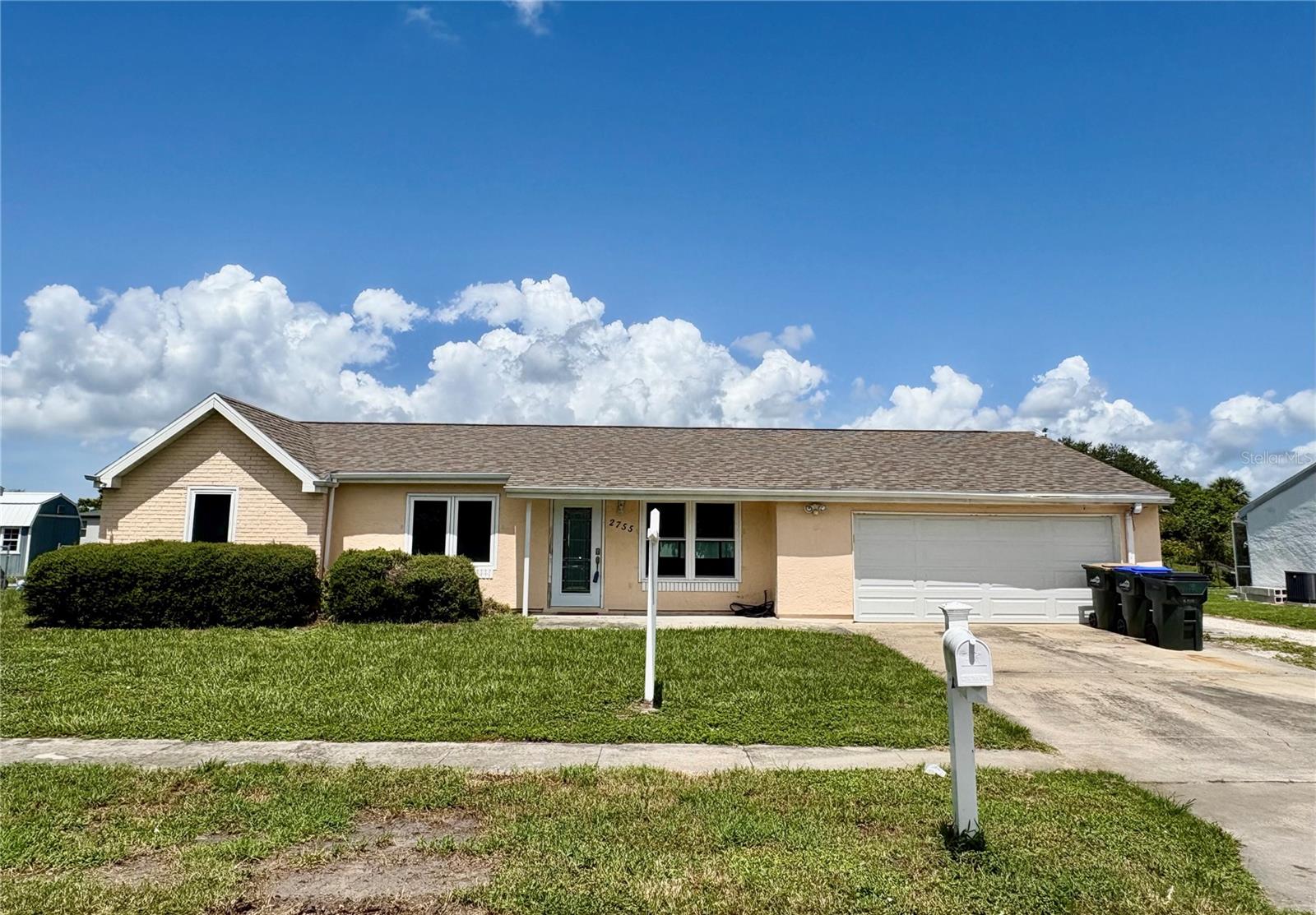 2755 Greendale Rd Property Photo 1