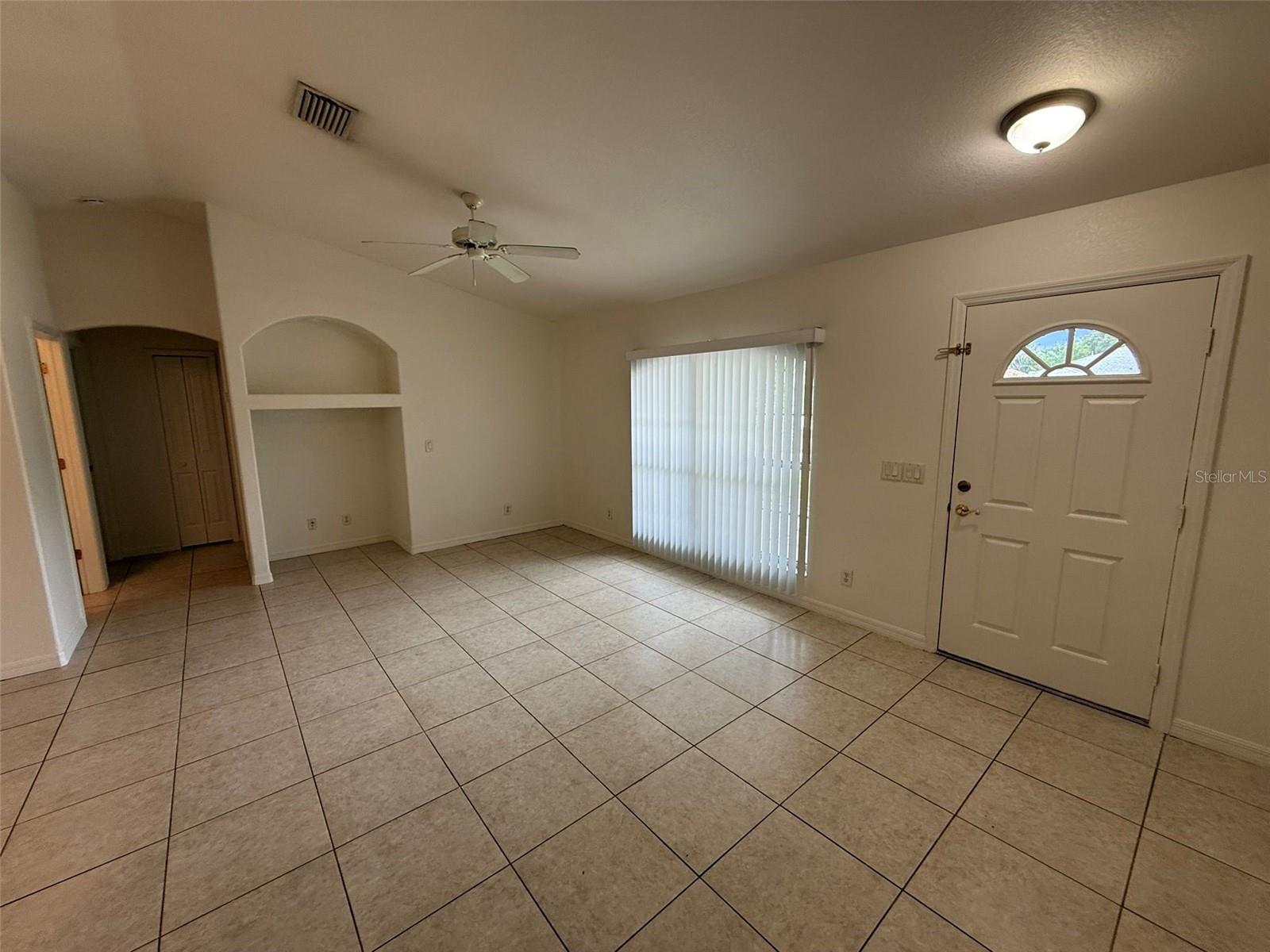 3305 Circleville St Property Photo 3