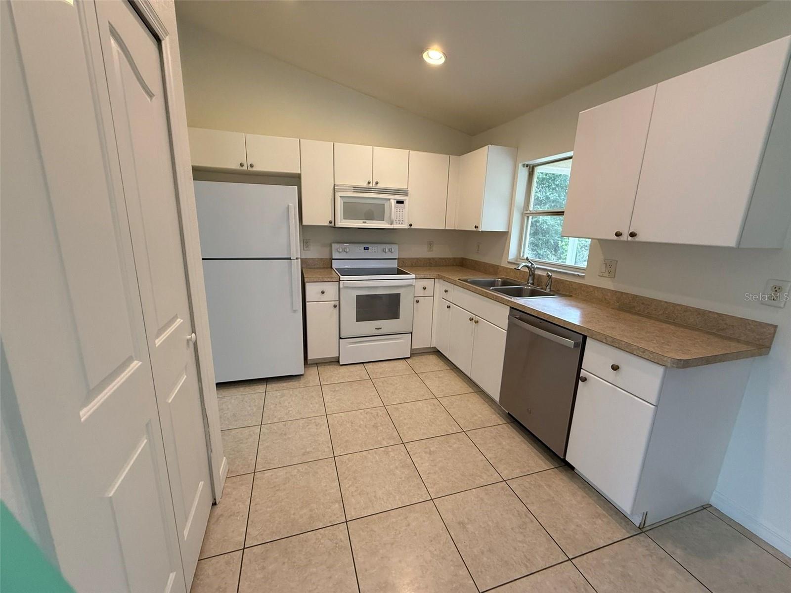 3305 Circleville St Property Photo 7