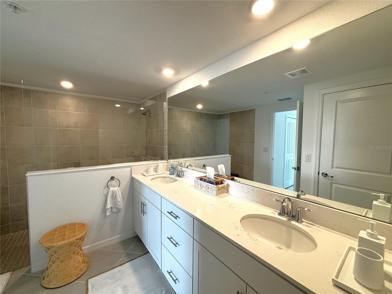 17620 Boracay Ct #102 Property Photo 10