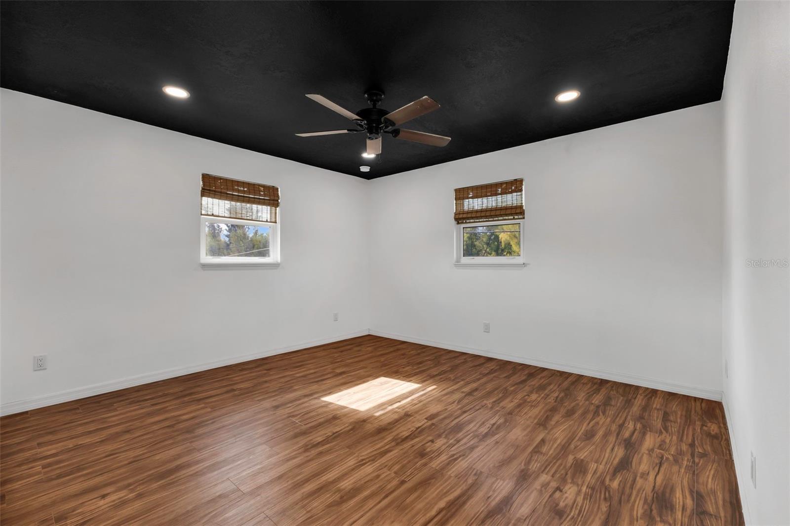 3129 Banyan Way Property Photo 12