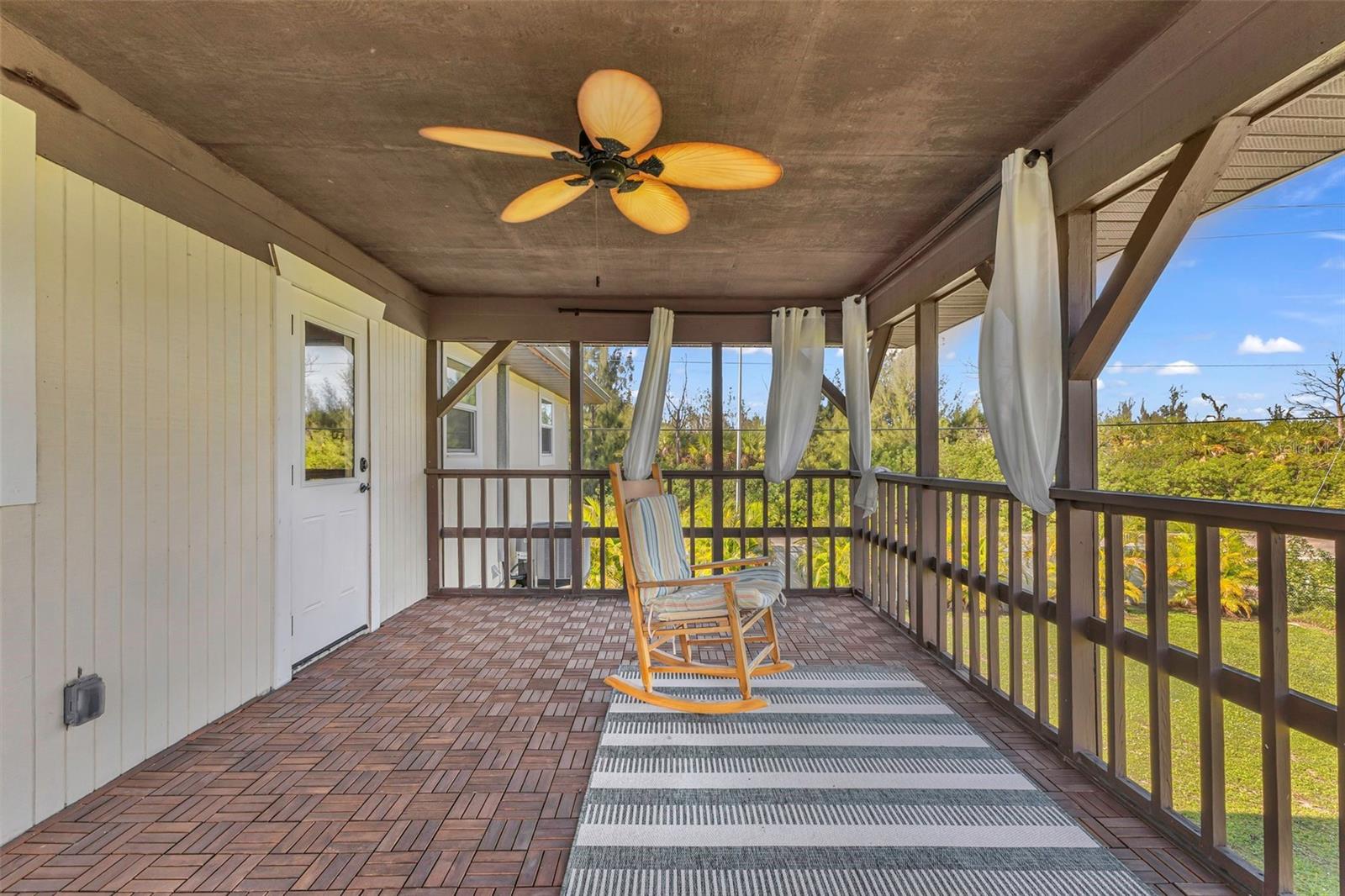 3129 Banyan Way Property Photo 17