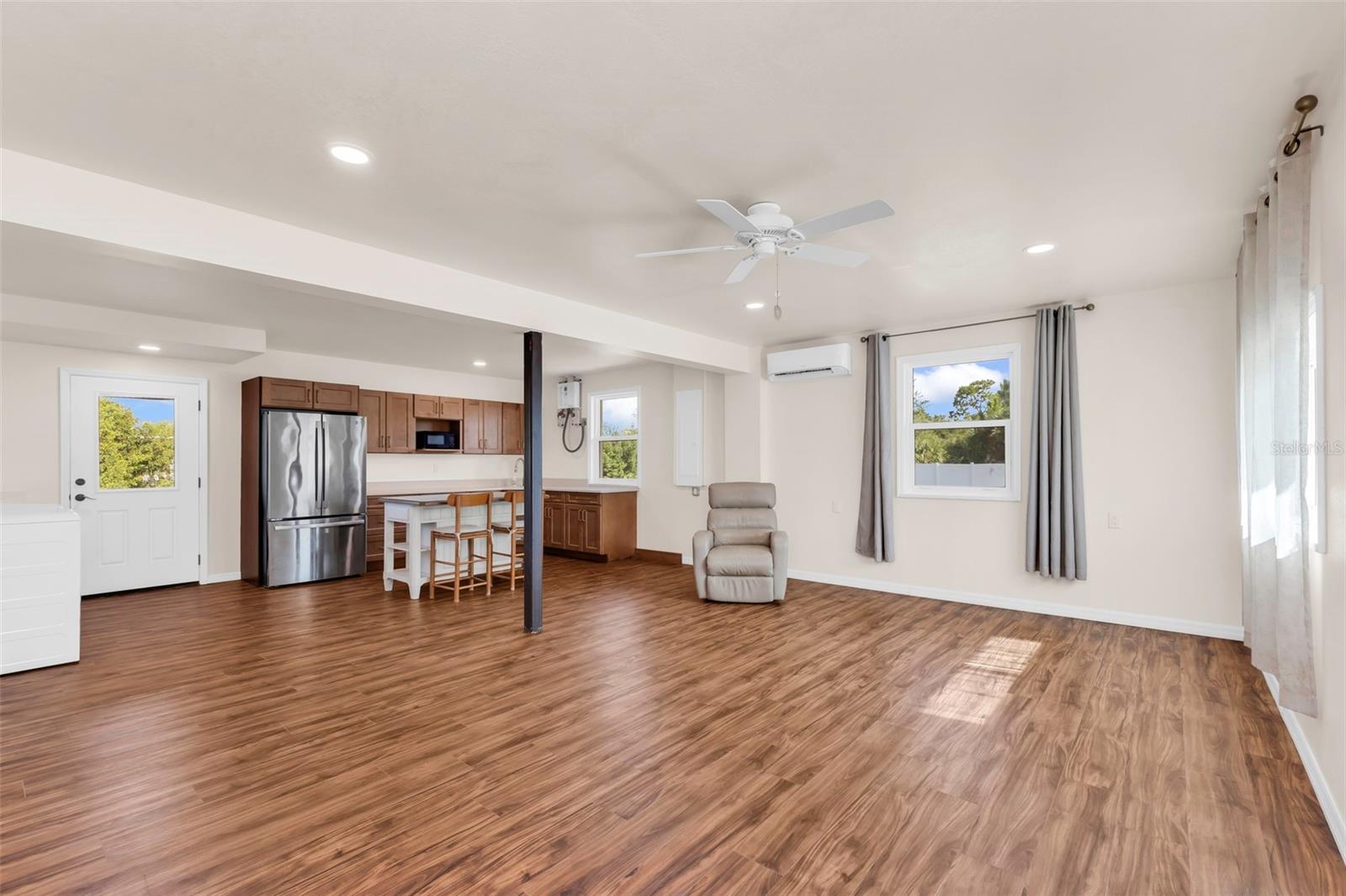 3129 Banyan Way Property Photo 18