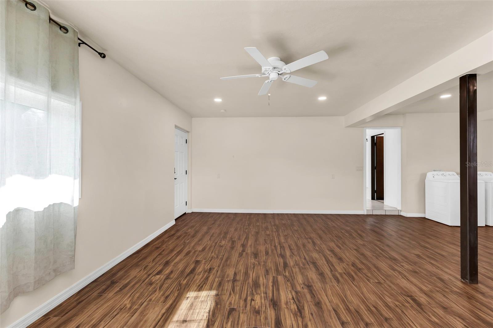 3129 Banyan Way Property Photo 19