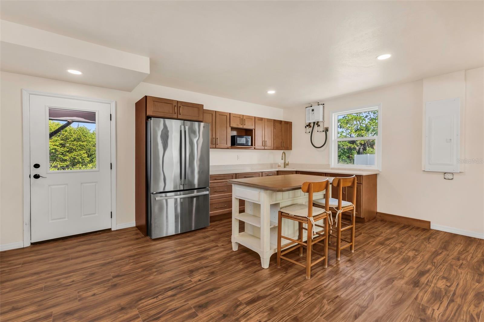 3129 Banyan Way Property Photo 21