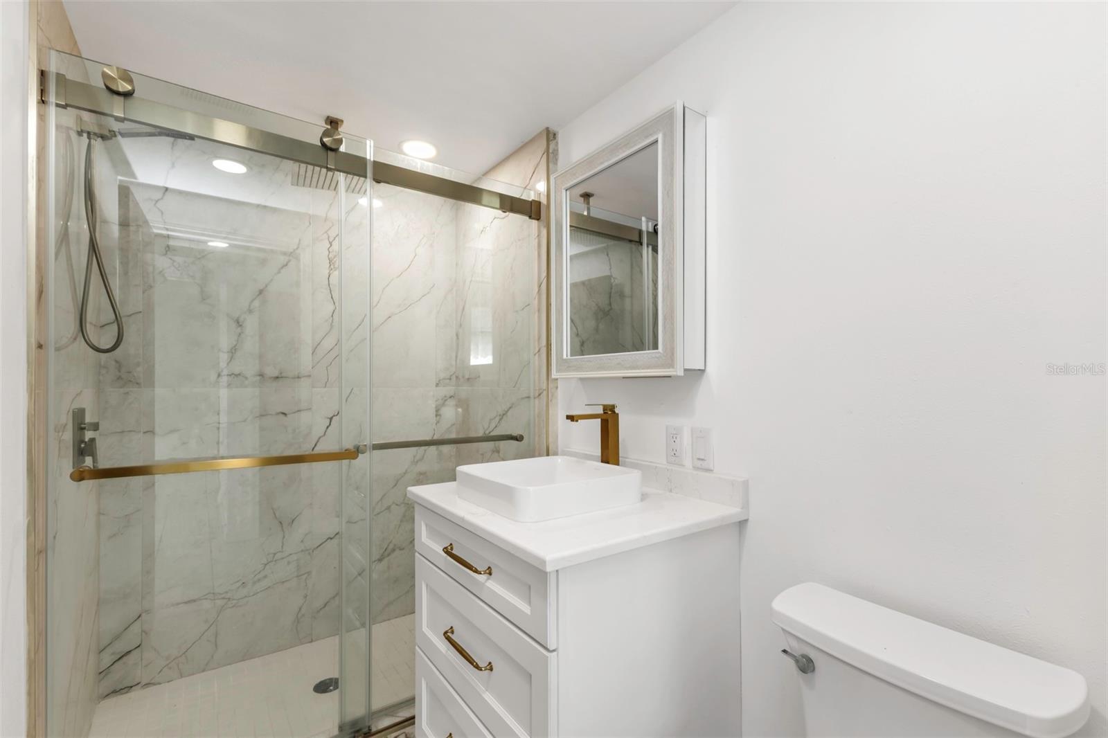3129 Banyan Way Property Photo 28