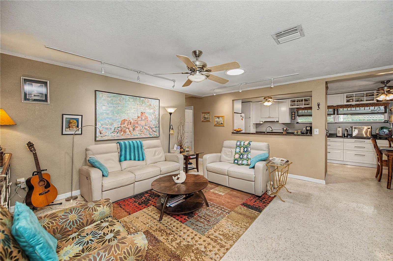3017 Chicory Ter Property Photo 3