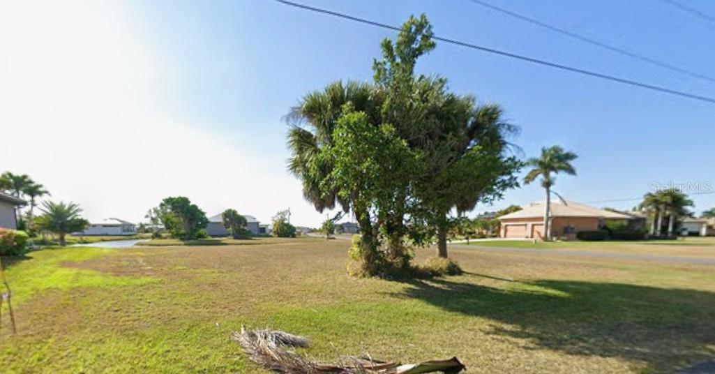 17247 Carroway Ln Property Photo 6