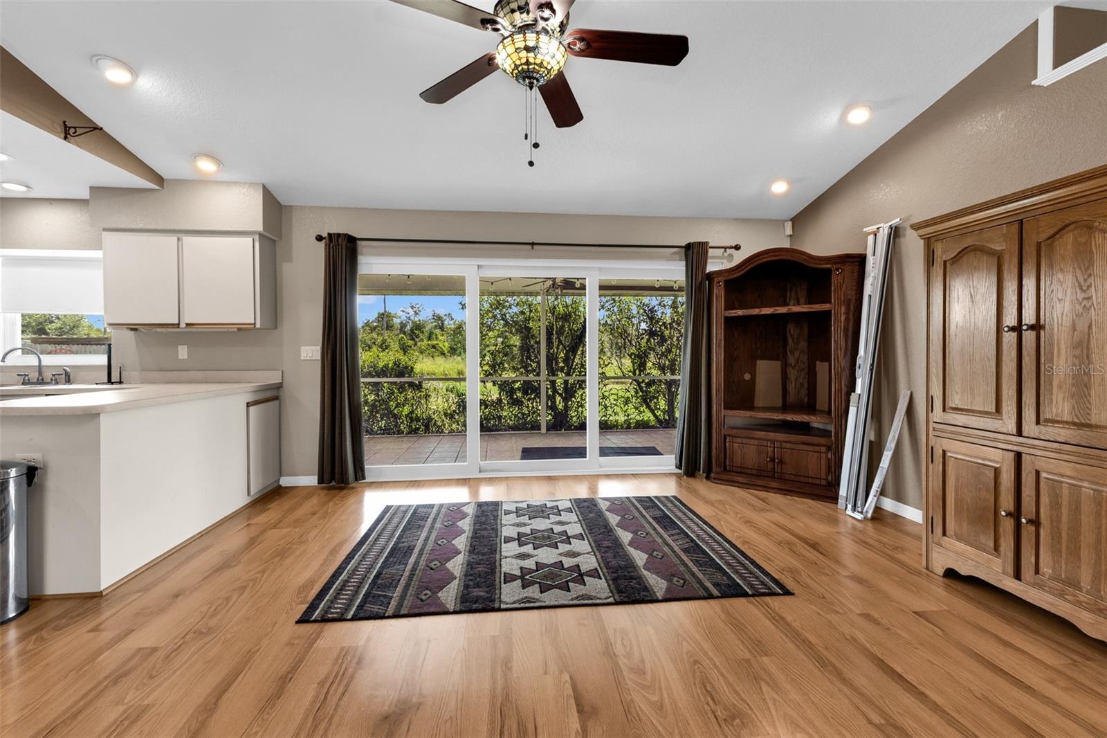 30 Success Dr Property Photo 10