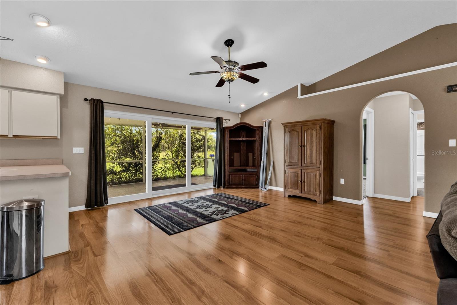 30 Success Dr Property Photo 11
