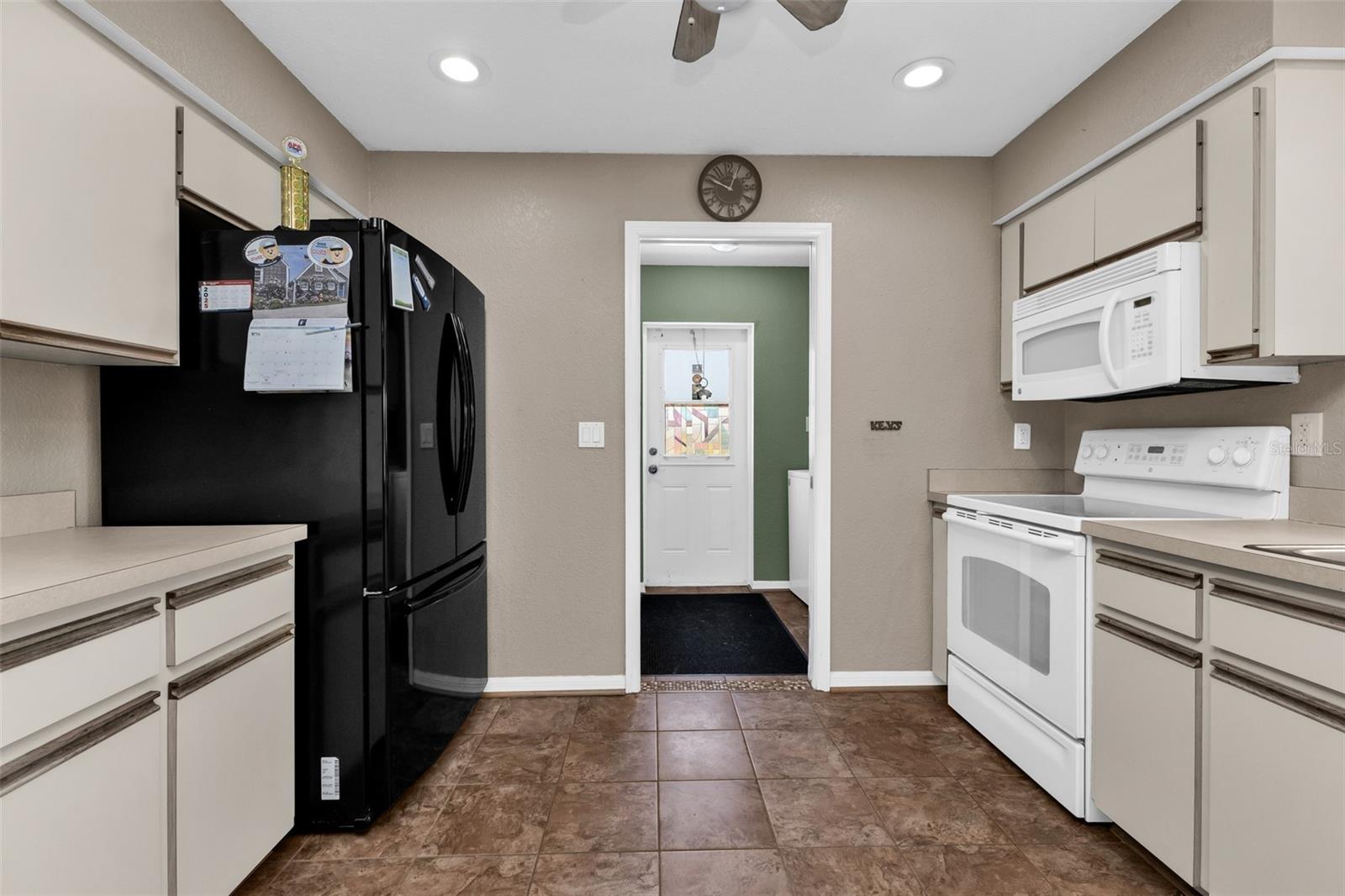 30 Success Dr Property Photo 15